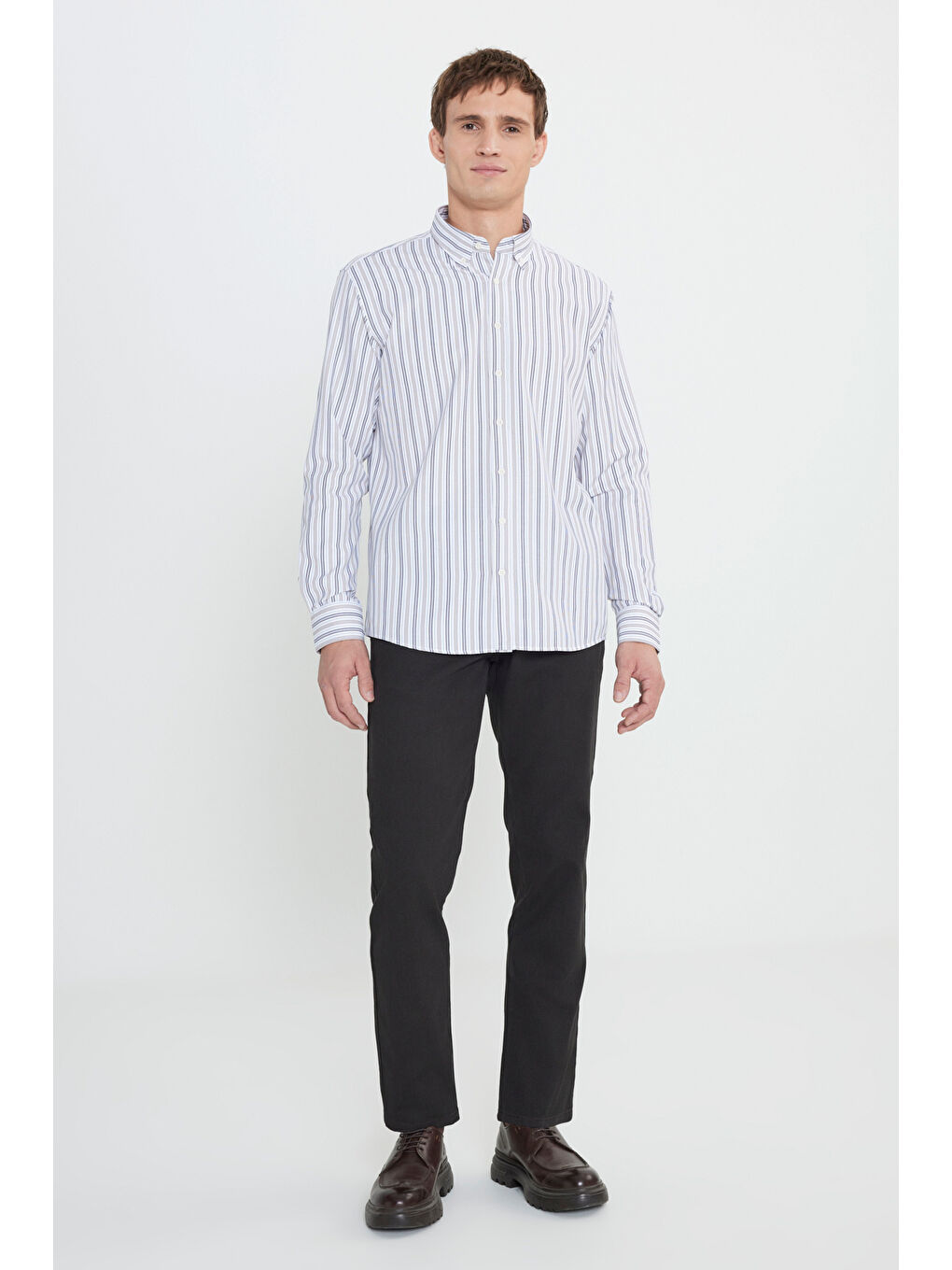 Beyaz Erkek BEYAZ-KAHVE Pamuklu Regular Fit Rahat Kesim Düğmeli Yaka Çizgili Gömlek-1