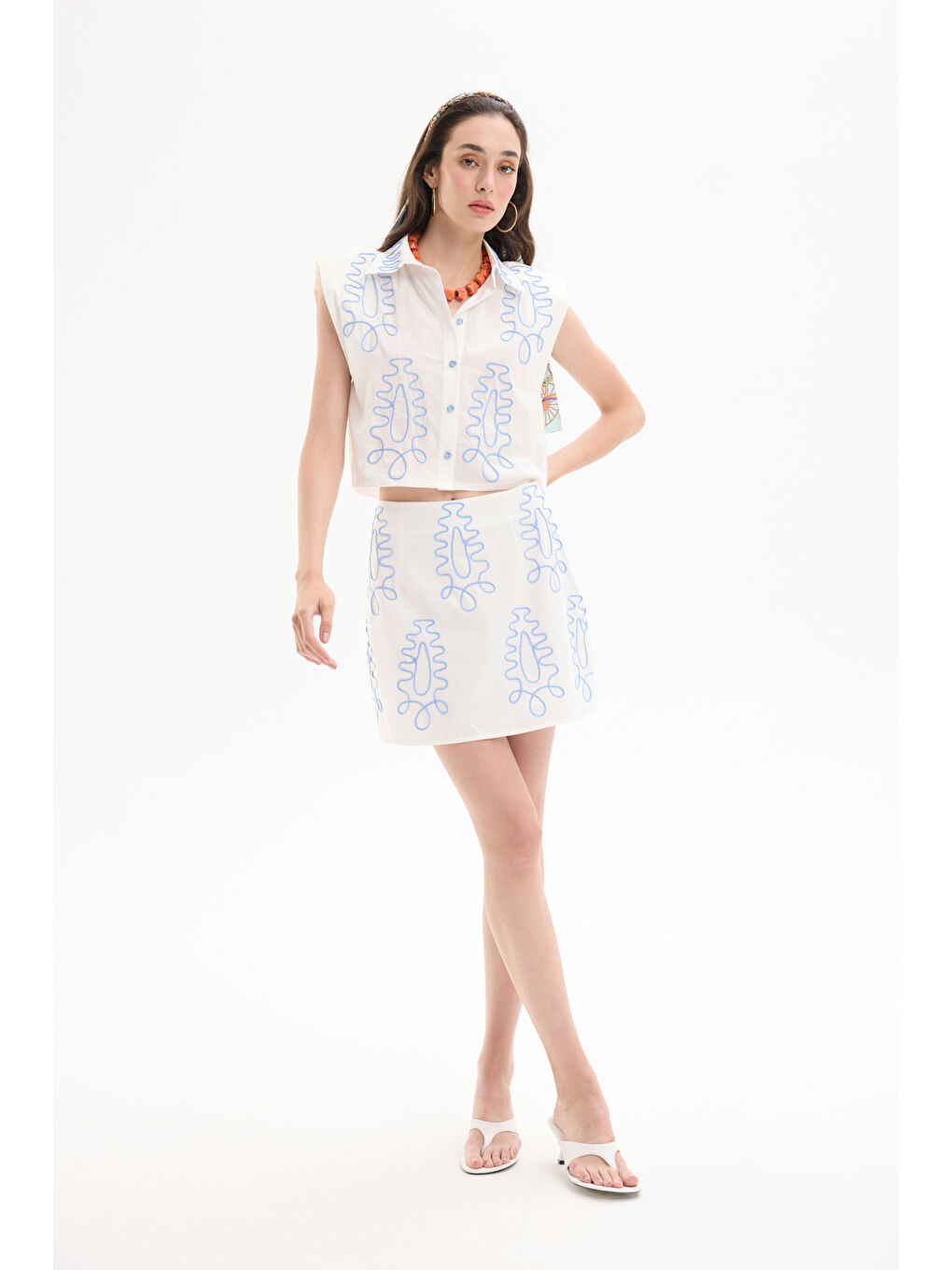 Etnik Motif Nakışlı Mini Etek Ekru