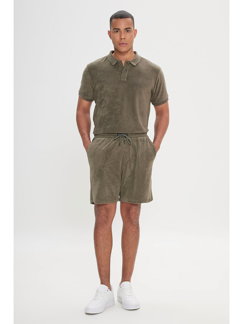 Erkek Haki Standart Fit Normal Kesim Havlu Şort-2
