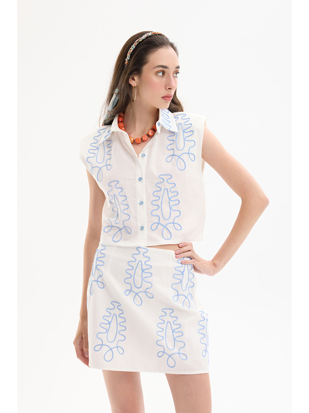 Etnik Motif Nakışlı Mini Etek Ekru-3