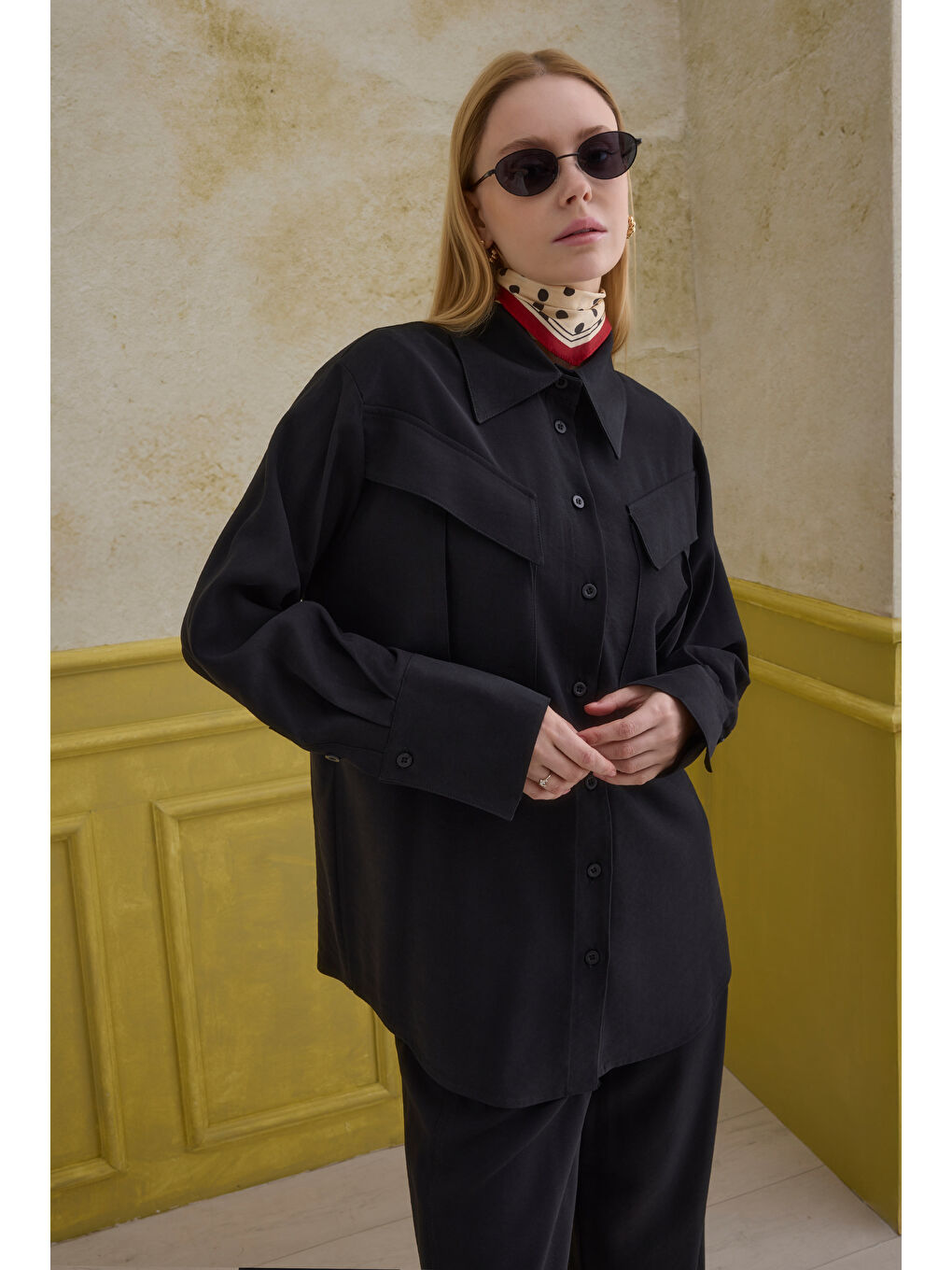 Modern Cep Detaylı Gömlek Siyah-4