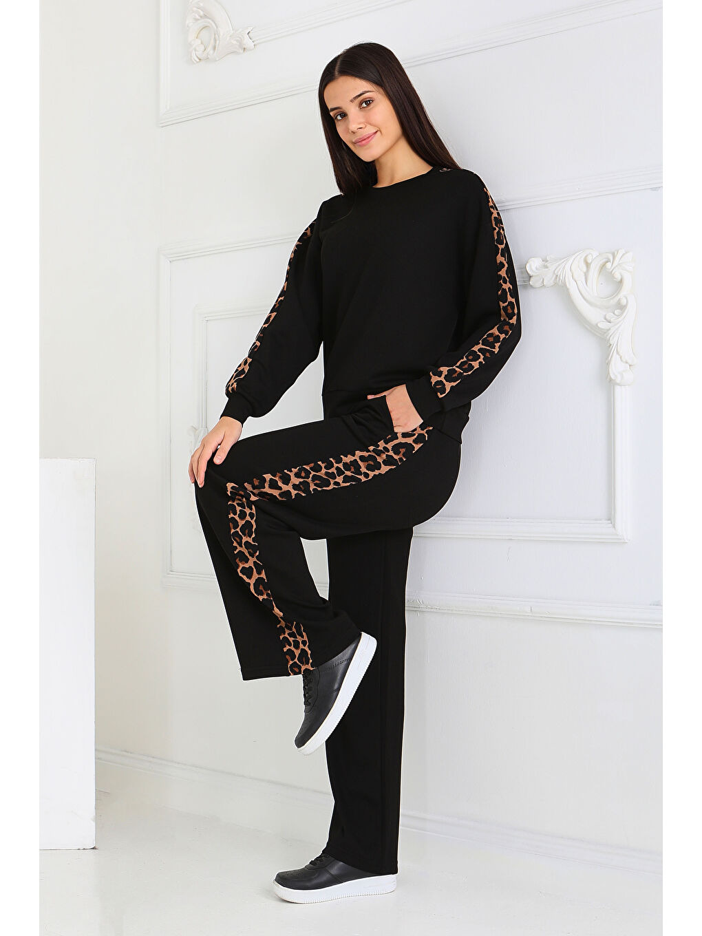 Kol Leopar Detaylı Modal İkili Takım Siyah - 27884-SIYAH-3