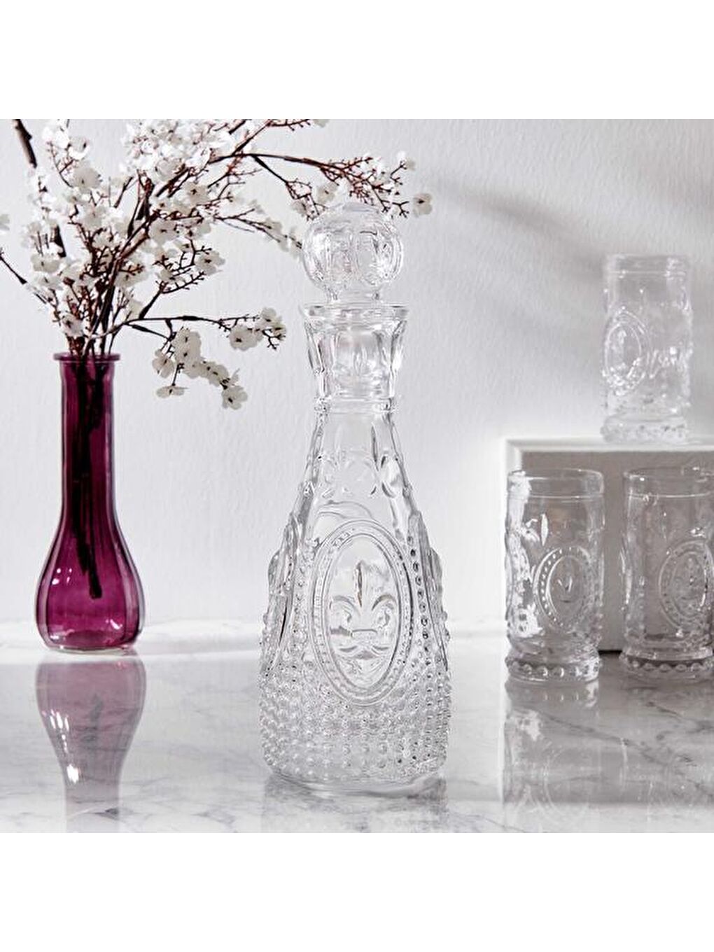 Renksiz Fleur De Lis Kapaklı Karaf - 14x33 cm