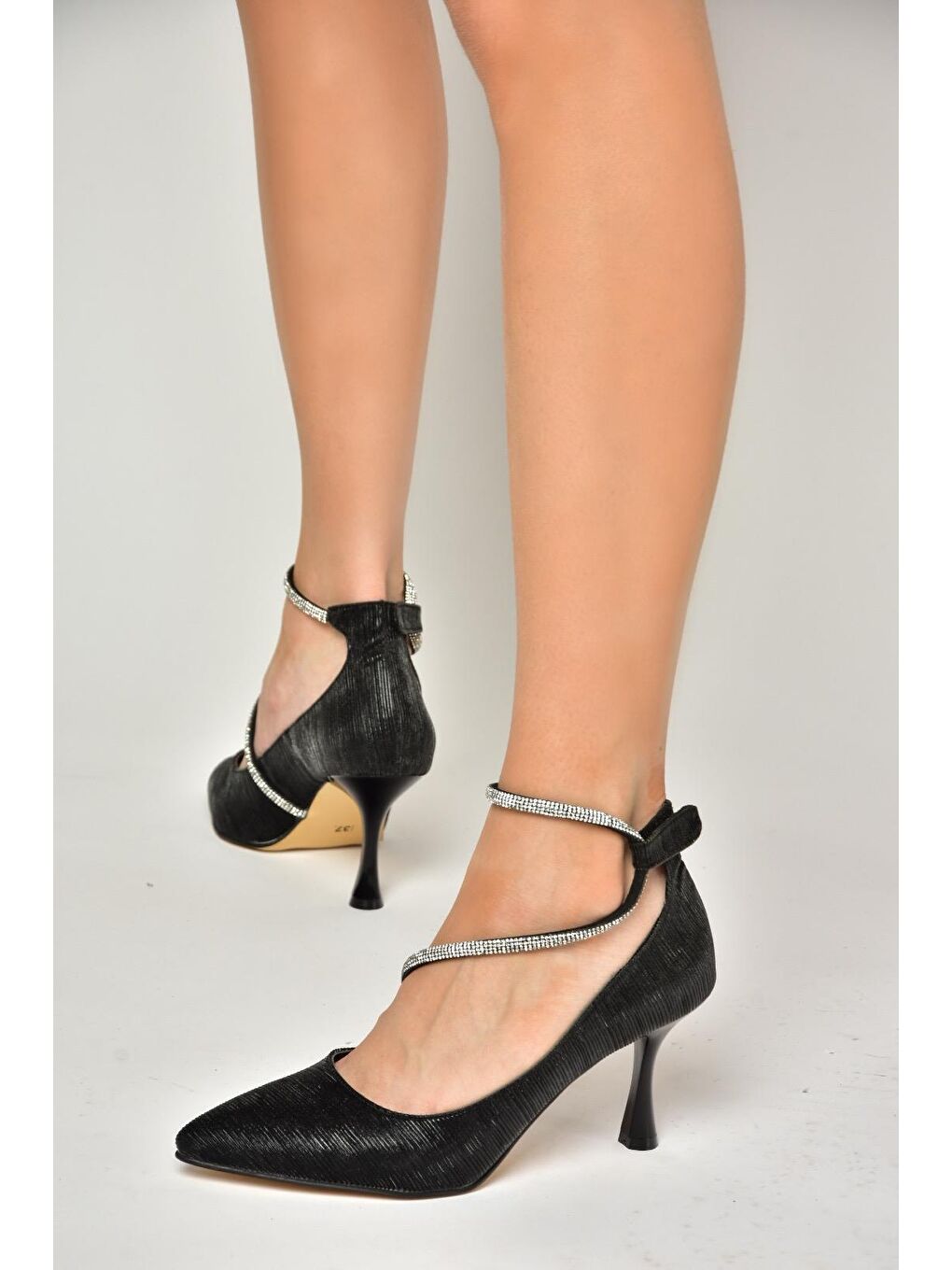 S2460697 Siyah Kadın Topuklu Ayakkabı-1