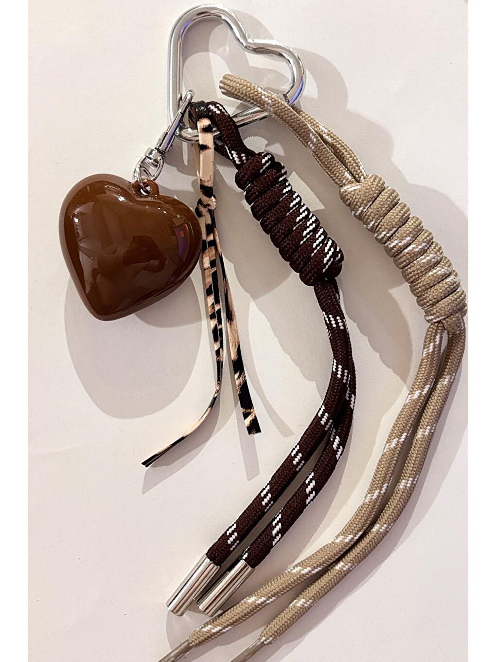 Kalp Charm, Karabina ve İp Sallantılı Anahtarlık Çanta Süsü-1