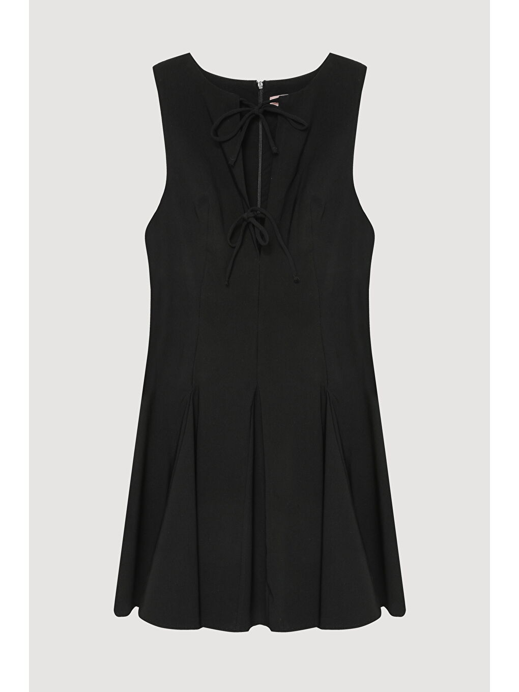 Fiyonk Bağlamalı Volanlı Mini Elbise Siyah