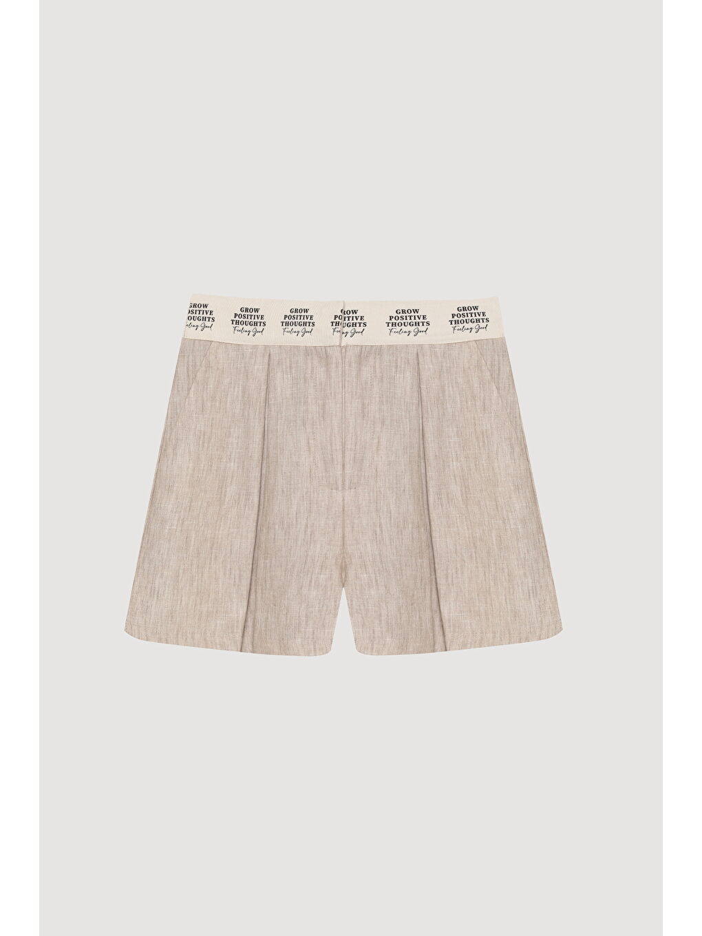 Bej Beli Yazı Detaylı Pileli Mini Şort Naturel-1