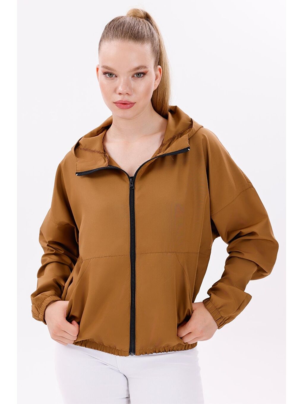 Kahverengi Kadın Kapüşonlu Su Ve Rüzgar Geçirmez Oversize Yağmurluk - Rüzgarlık-3