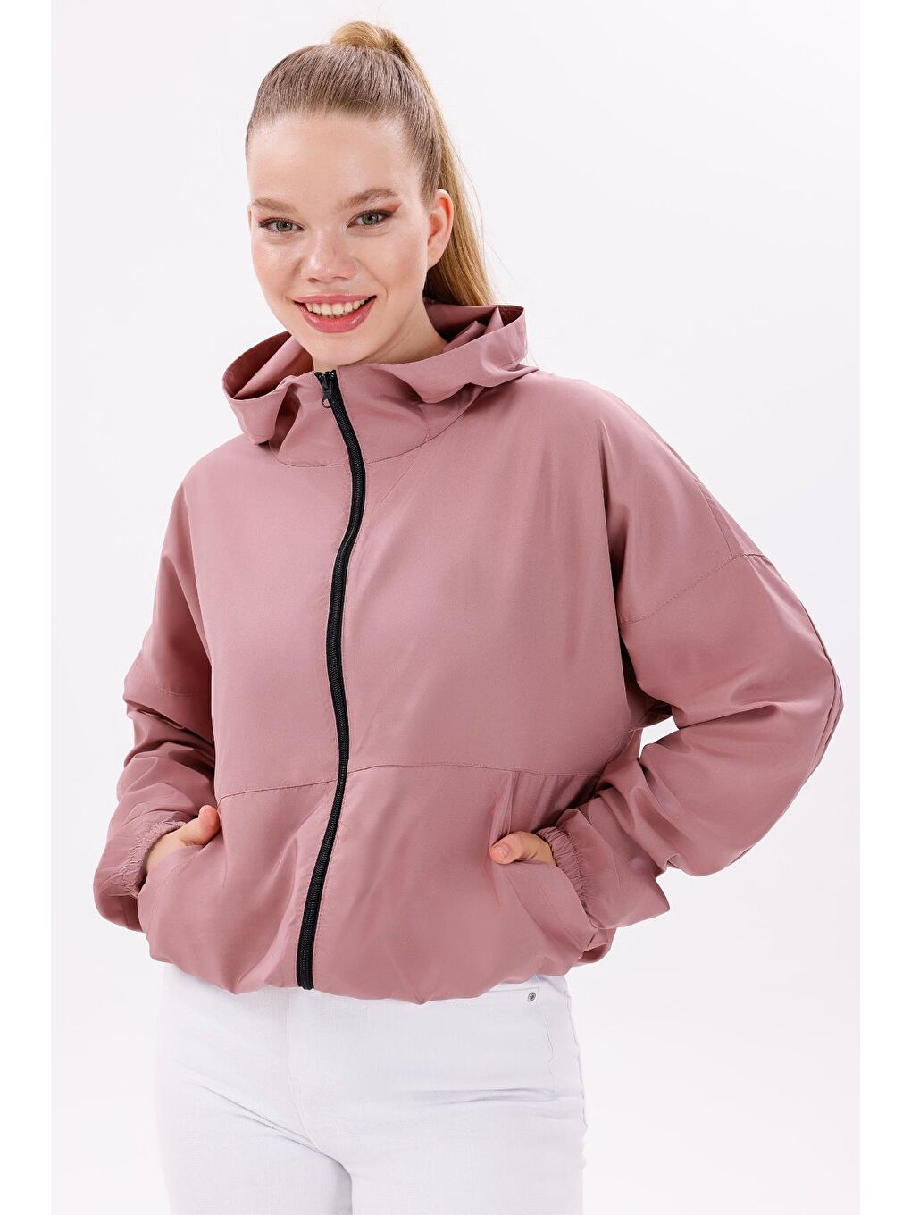 Pembe Kadın Kapüşonlu Su Ve Rüzgar Geçirmez Oversize Yağmurluk - Rüzgarlık-1
