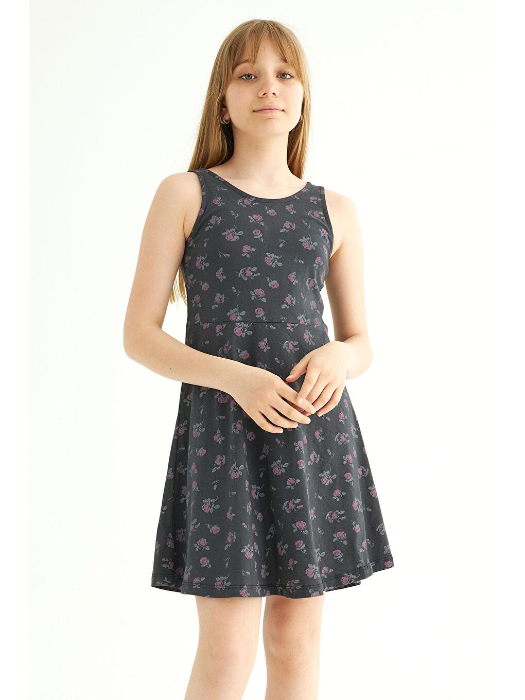 Siyah Yuvarlak Yaka Kız Çocuk Elbise-2