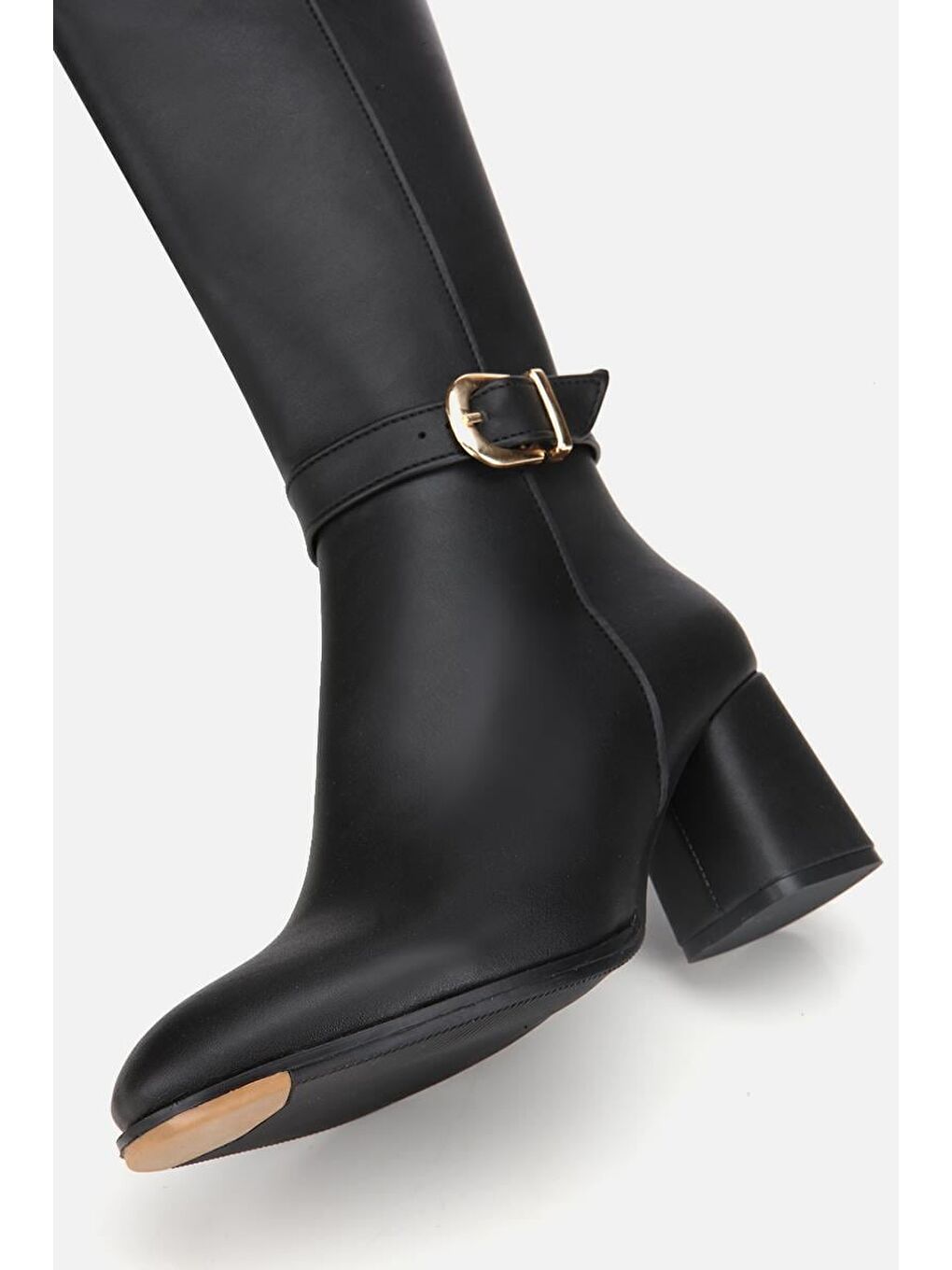 Kadın Siyah Kemer Detaylı Topuklu Çizme-4