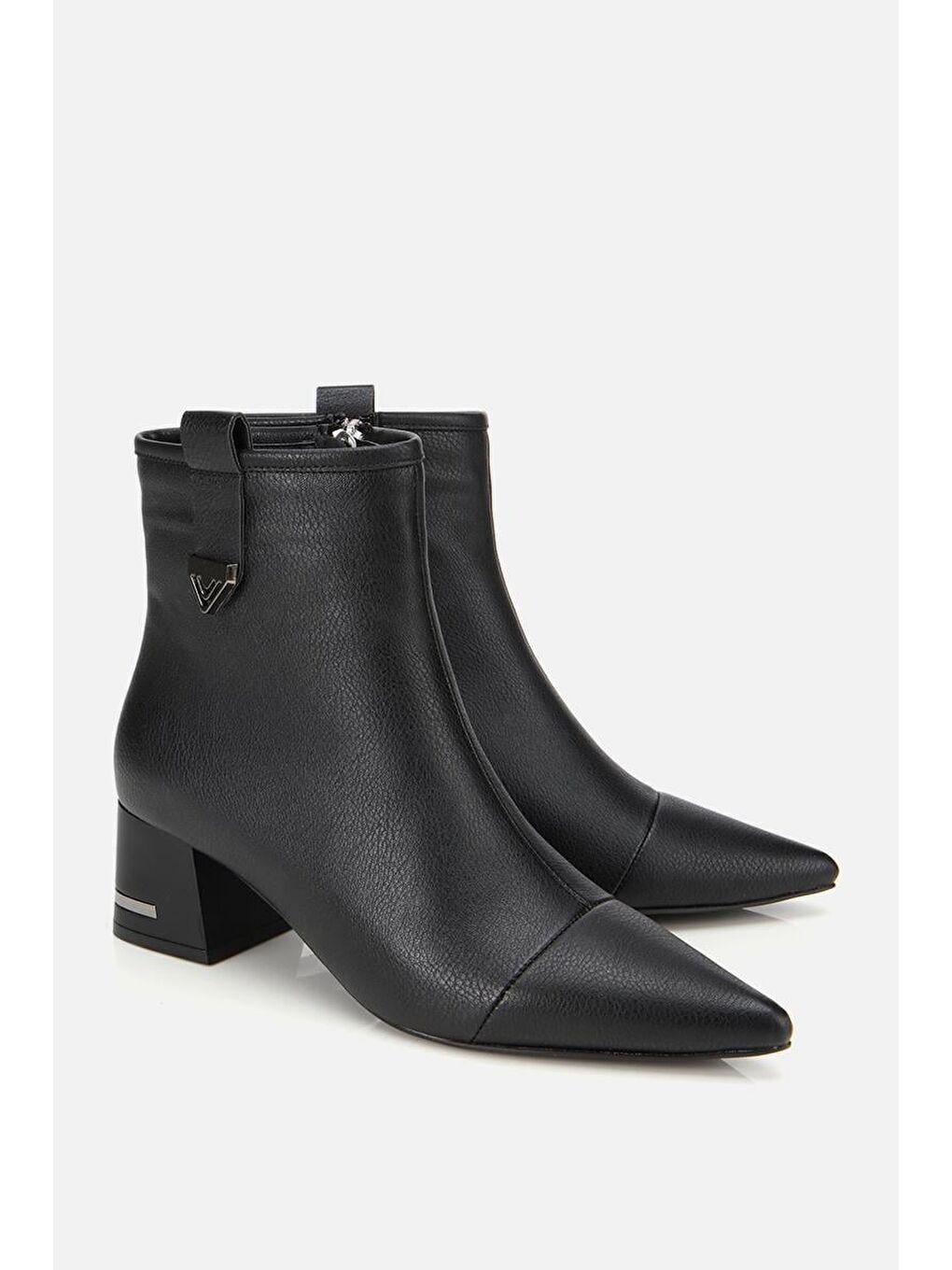 Kadın Siyah Tokalı Kalın Topuklu Bot-1