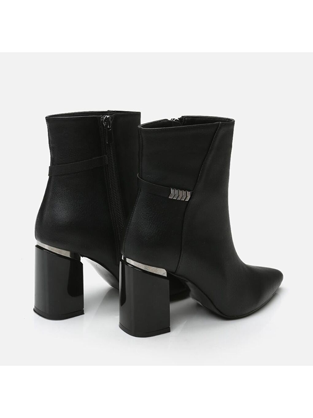 Kadın Siyah Fermuarlı Kalın Topuklu Bot-4