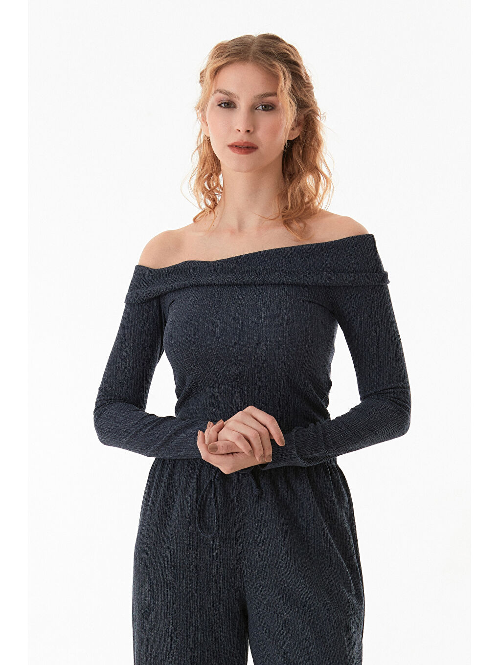 İndigo Bürümcük Kumaş Madonna Yaka Bluz-2