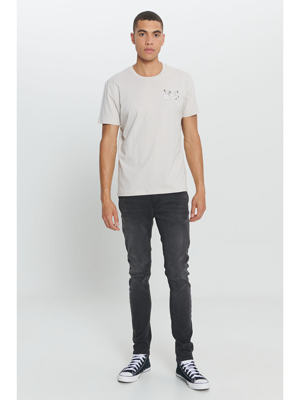 Erkek Gri Standart Fit Normal Kesim %100 Pamuk Bisiklet Yaka Tişört-1