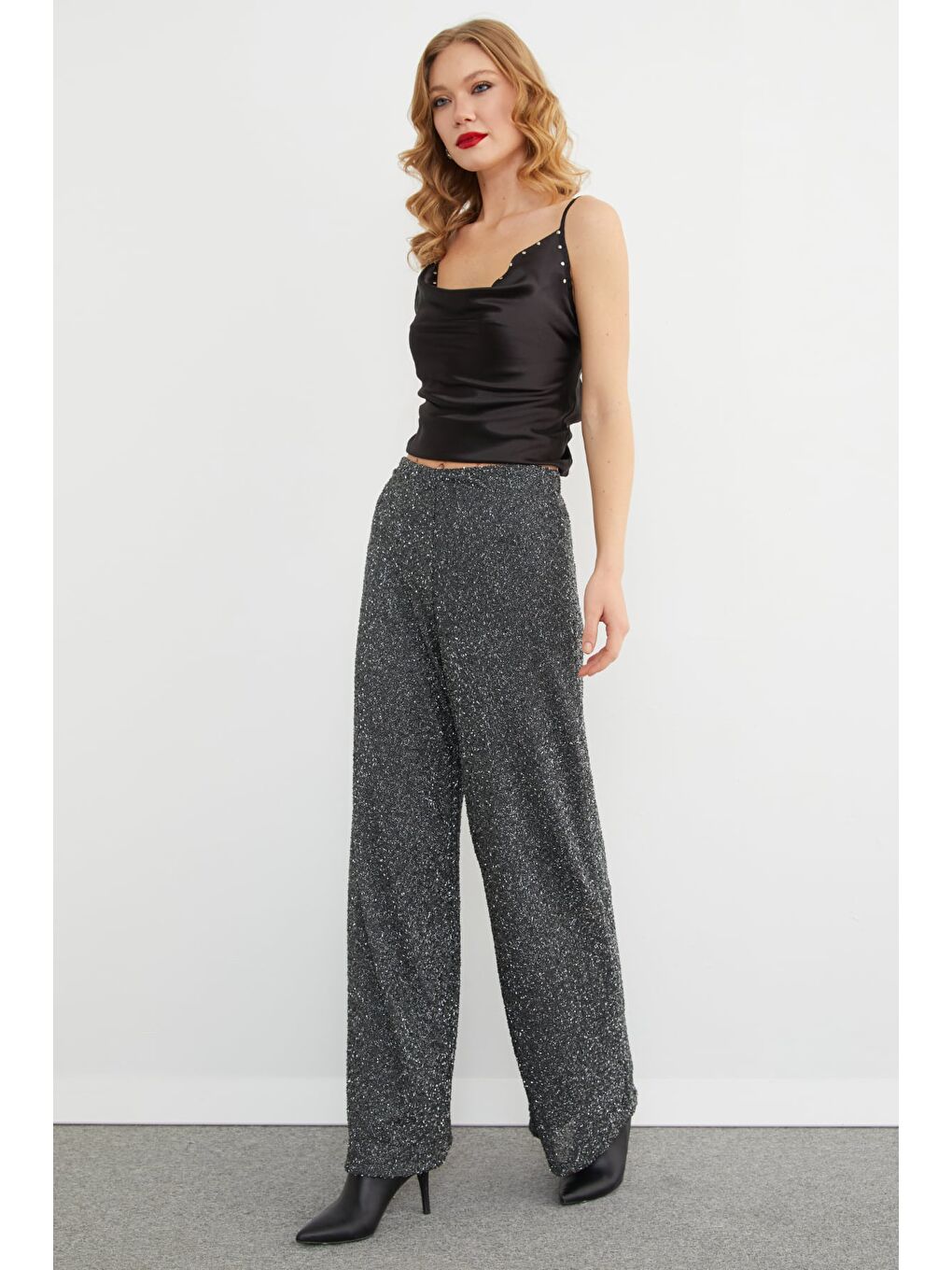 Gri Beli Lastikli Simli Ve Taşlı Palazzo Pantolon-2