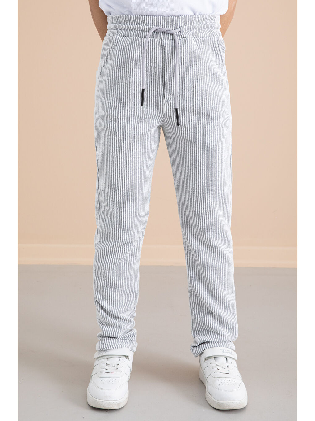 Fitilli Gri Çizgili Erkek Çocuk Beli Lastikli Pantolon 20379
