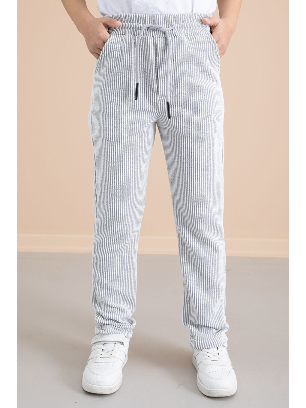 Fitilli Gri Çizgili Erkek Çocuk Beli Lastikli Pantolon 20379-1