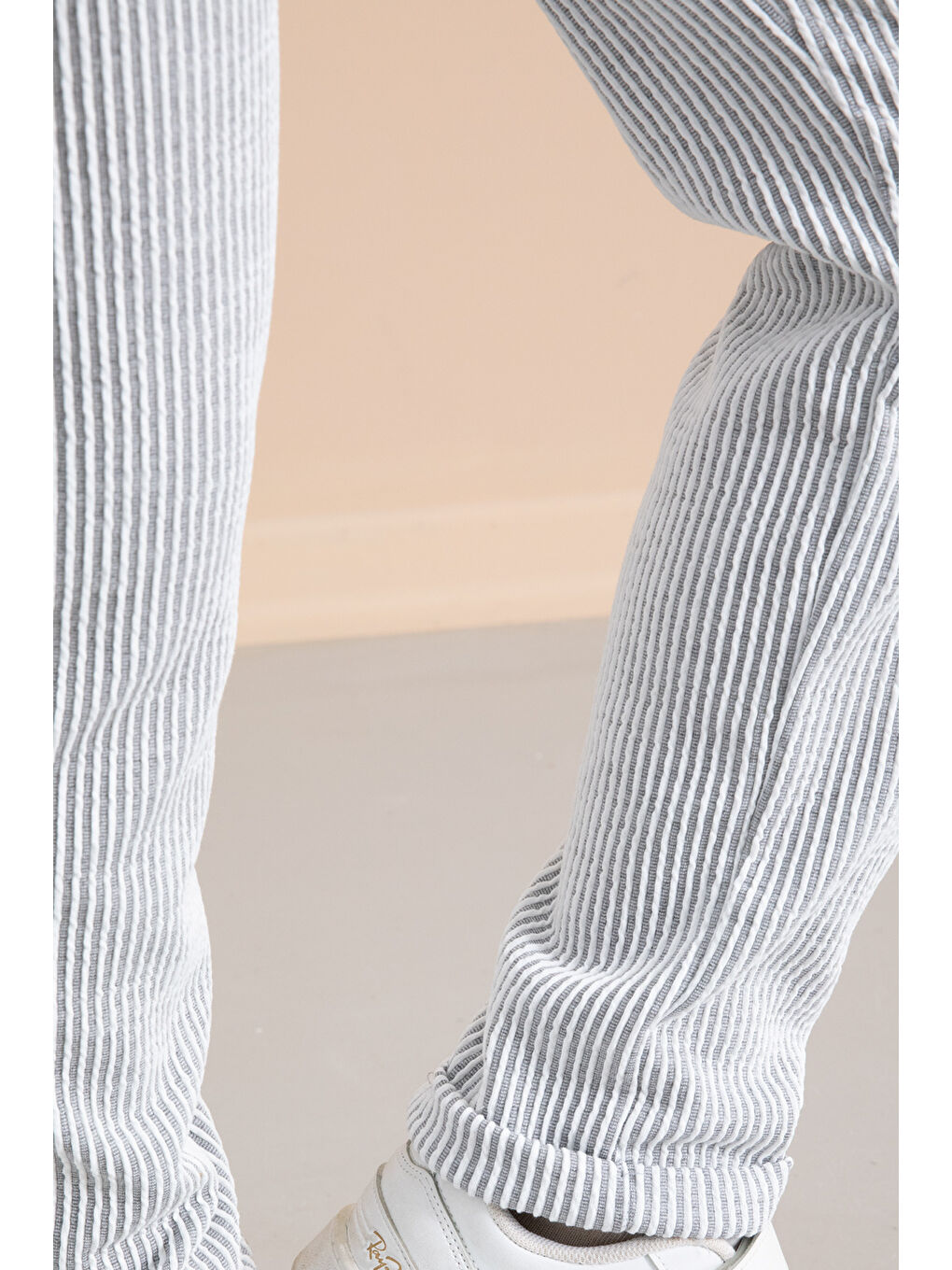 Fitilli Gri Çizgili Erkek Çocuk Beli Lastikli Pantolon 20379-4