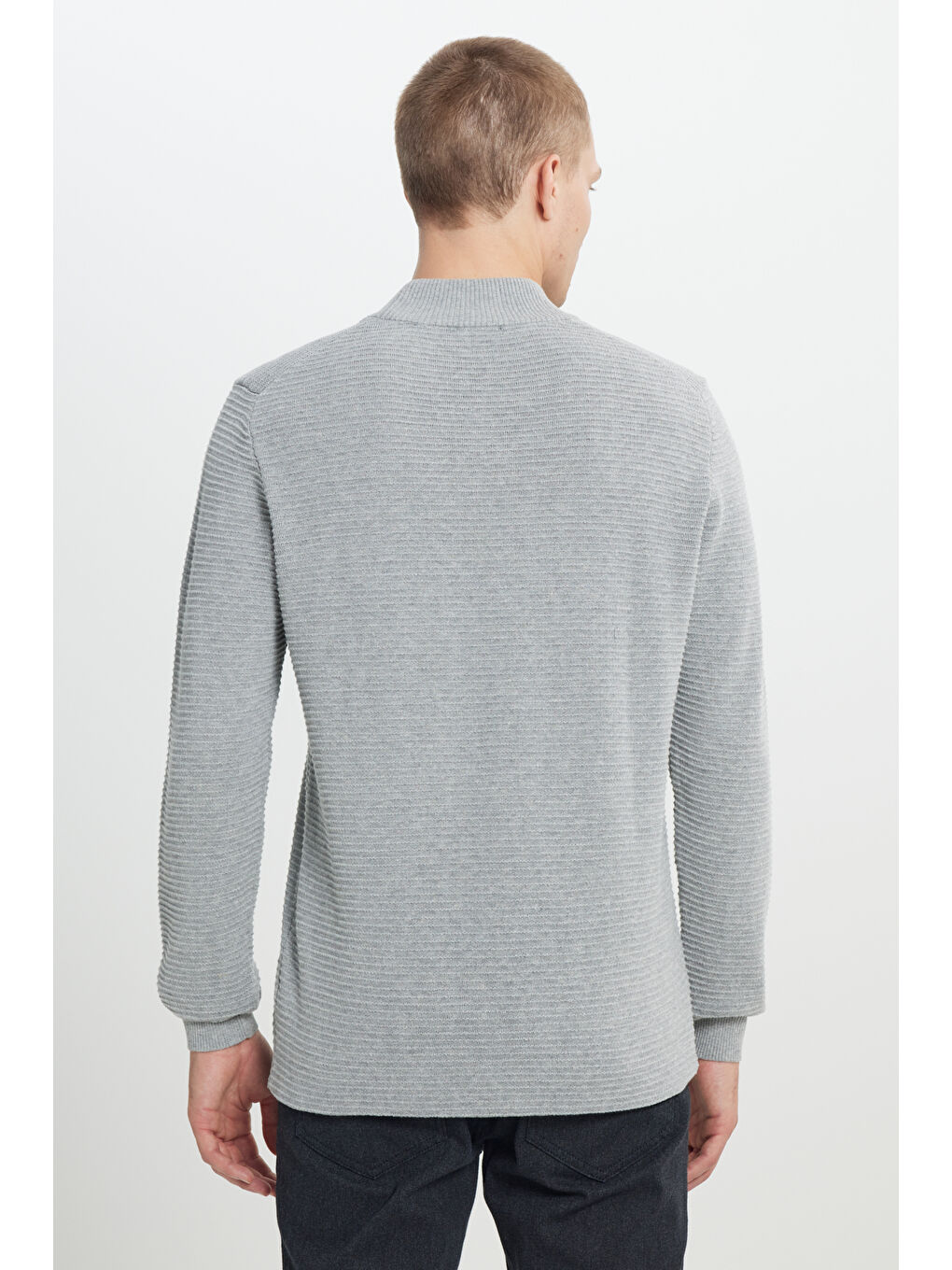 Erkek Gri Melanj Recycle Standart Fit Yarım Balıkçı Yaka Pamuklu Desenli Triko Kazak-4