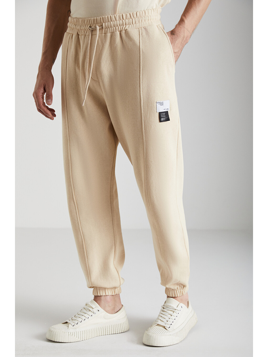 Bej Rowan Erkek Organik Pamuklu Relaxed Fit İçi Polarlı Süs Etiketli Jogger Vanilya Eşofman Altı