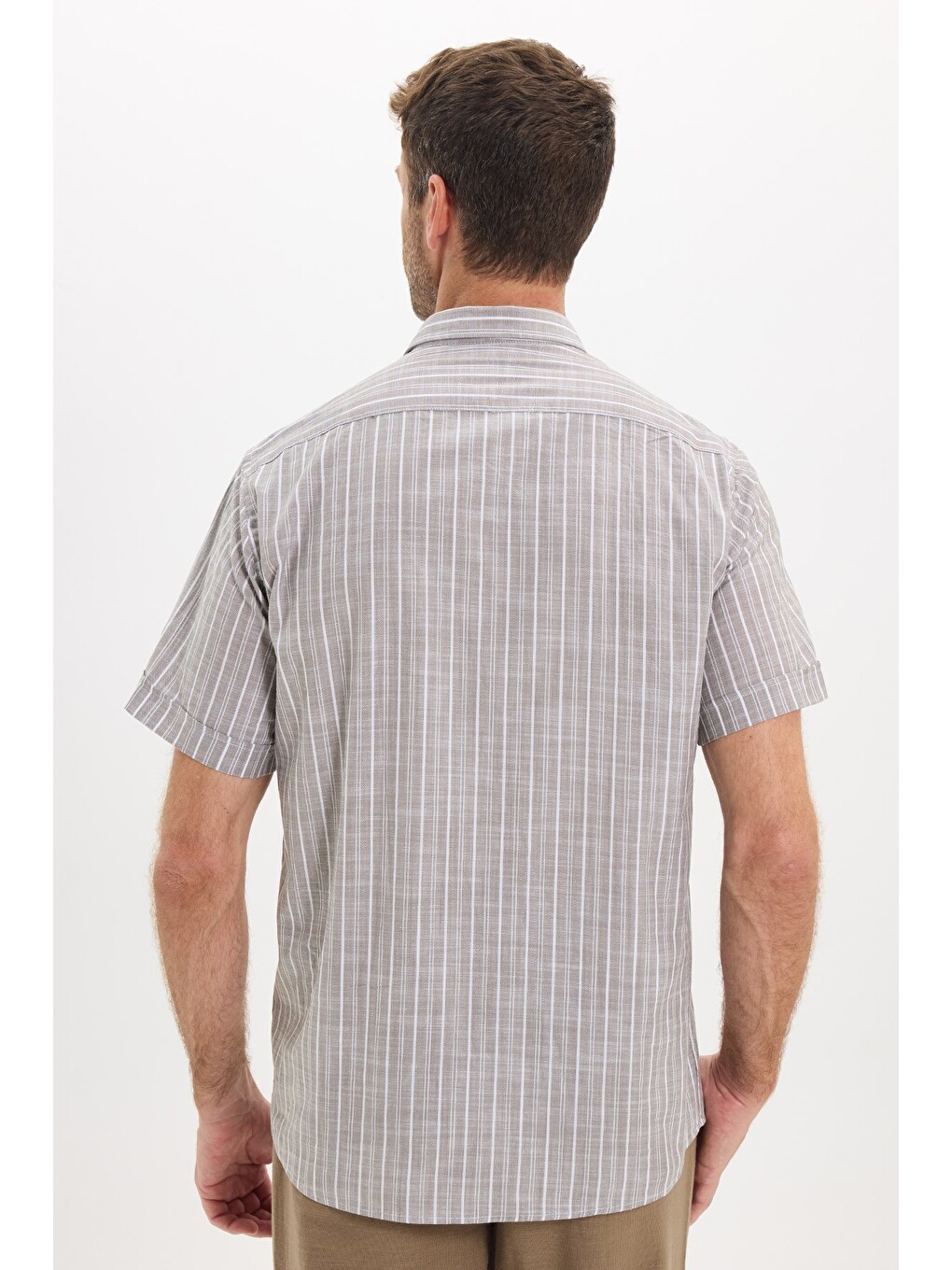 Haki Erkek Regular Fit Klasik Kesim Oversize %100 Pamuk Kısa Kollu Keten Doku Tek Cep Çizgili Gömlek-6