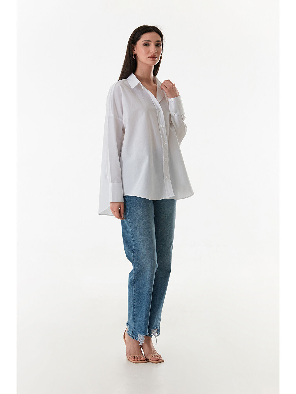 Beyaz Basic Arkası Uzun Salaş Gömlek-4