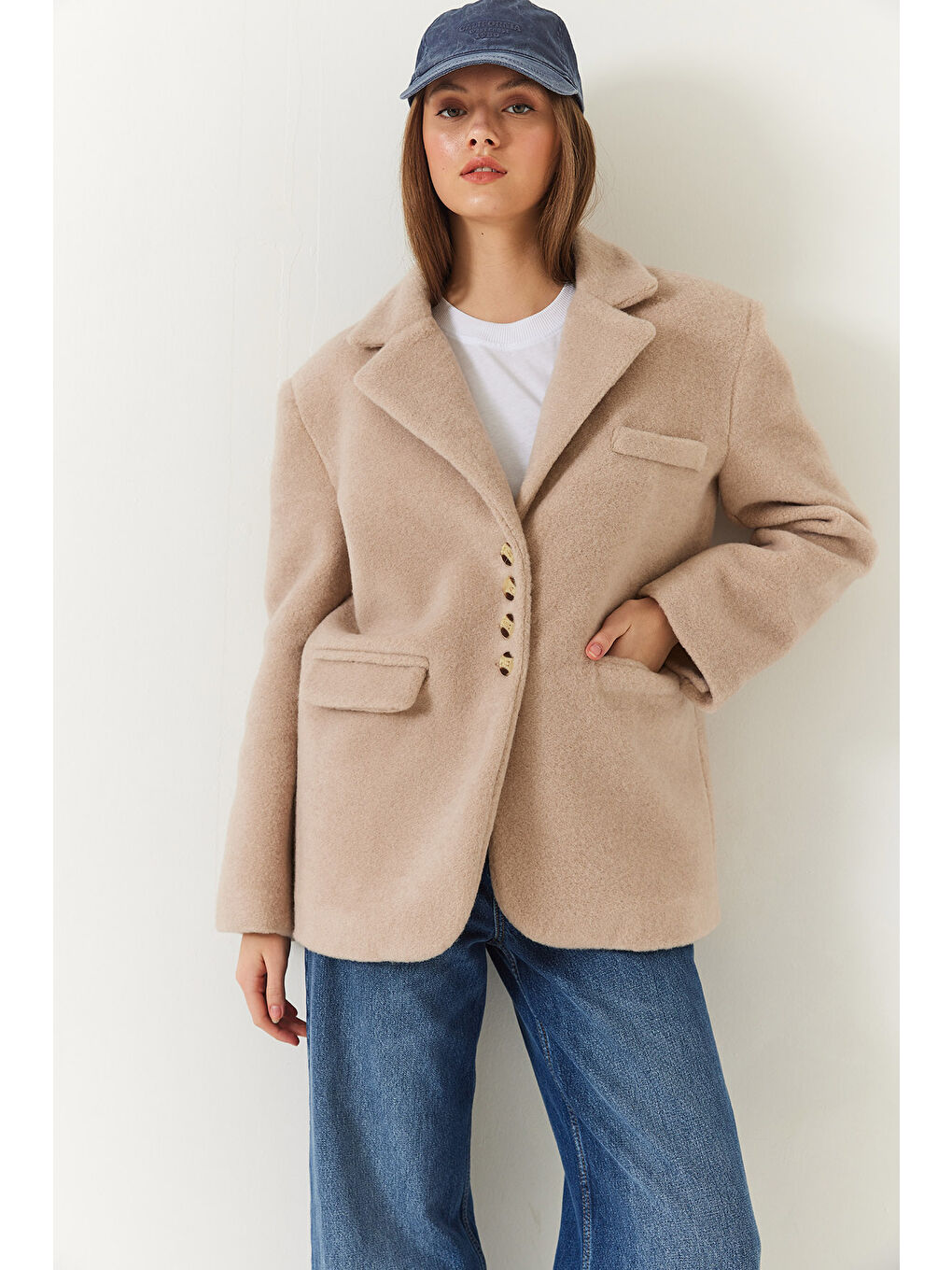 Bej Kadın Kalın Kaşe Blazer Ceket Kısa Kaban-4