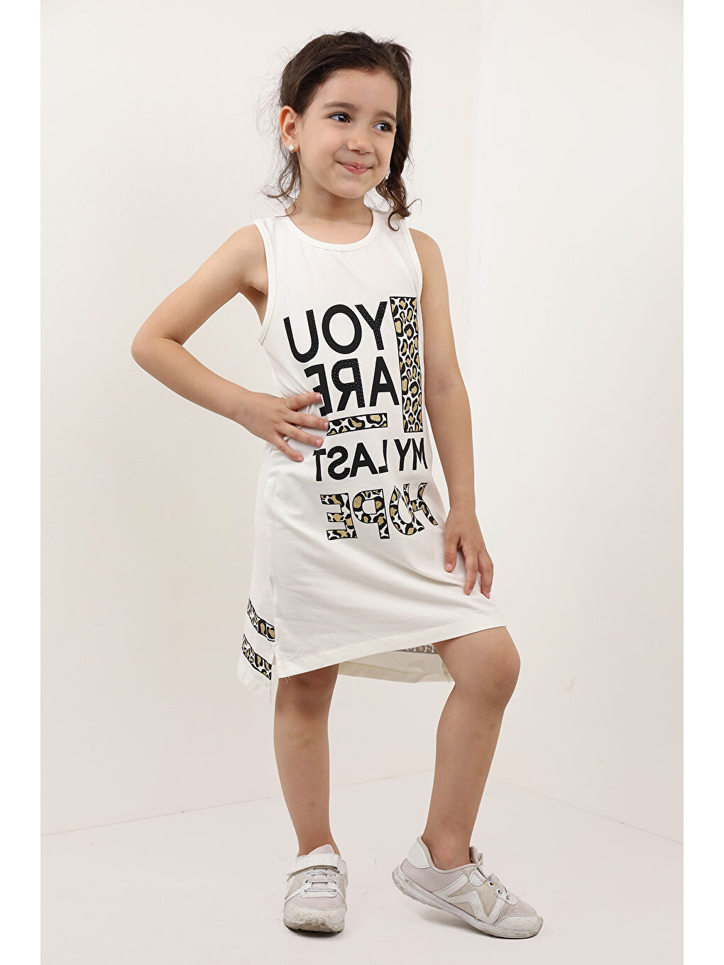 Kahverengi Kız Çocuk Baskılı Taş İşlemeli Elbise