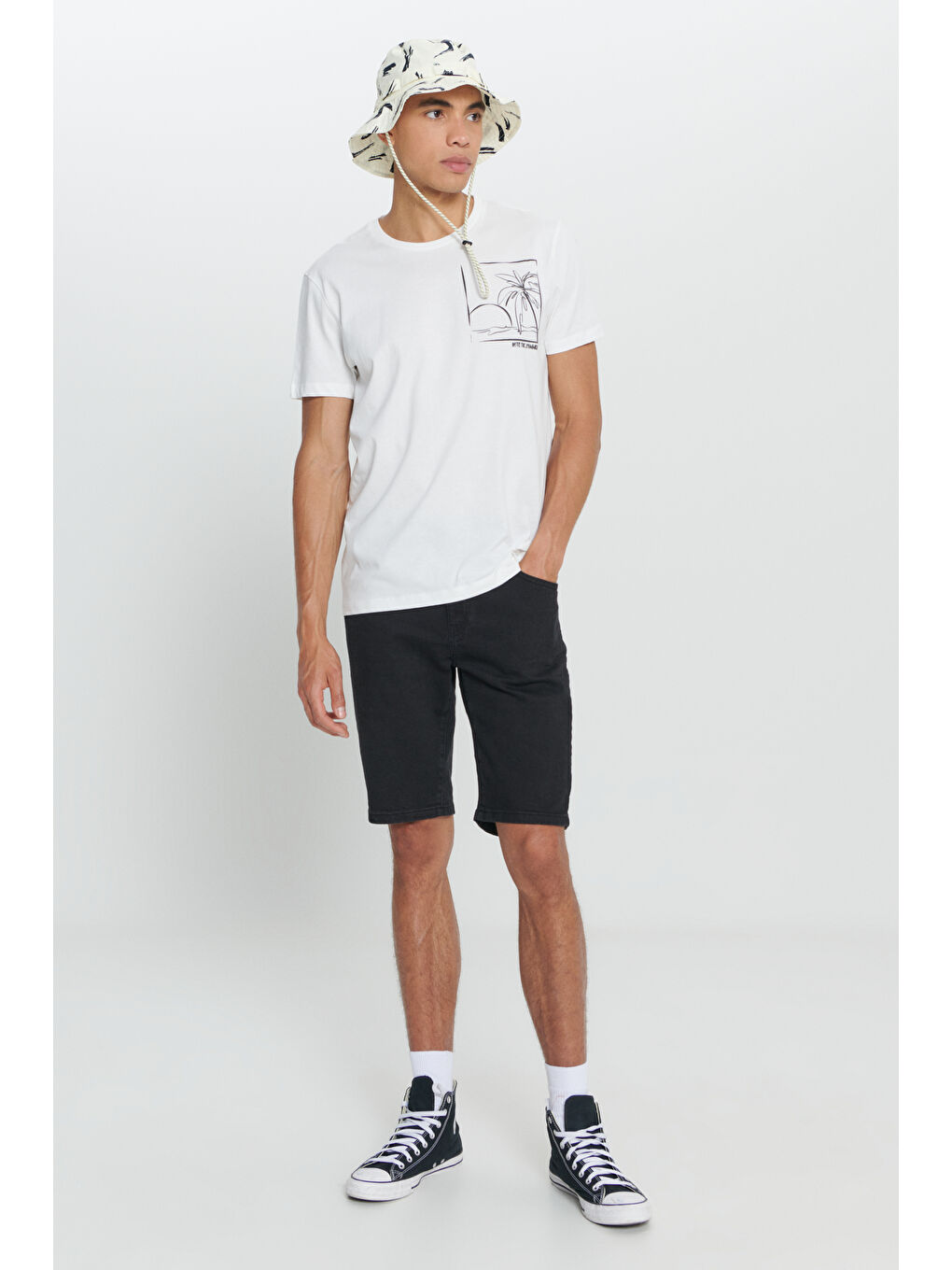 Erkek Ekru Standart Fit Normal Kesim %100 Pamuk Bisiklet Yaka Baskılı Tişört-1