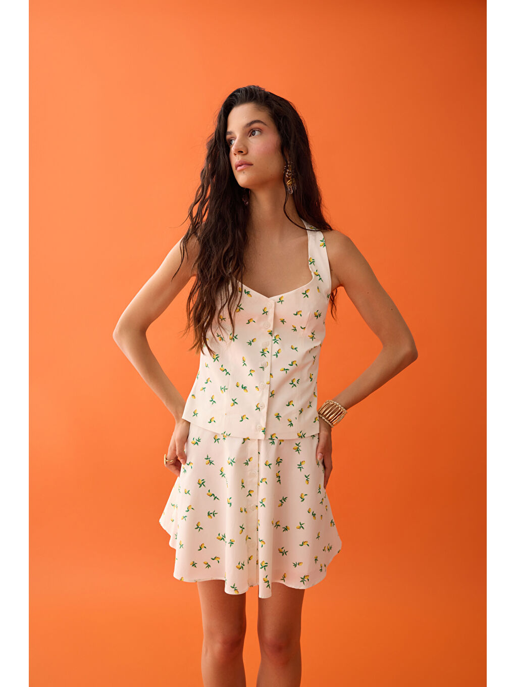 Limonlu Boyundan Bağlamalı Bluz Ekru