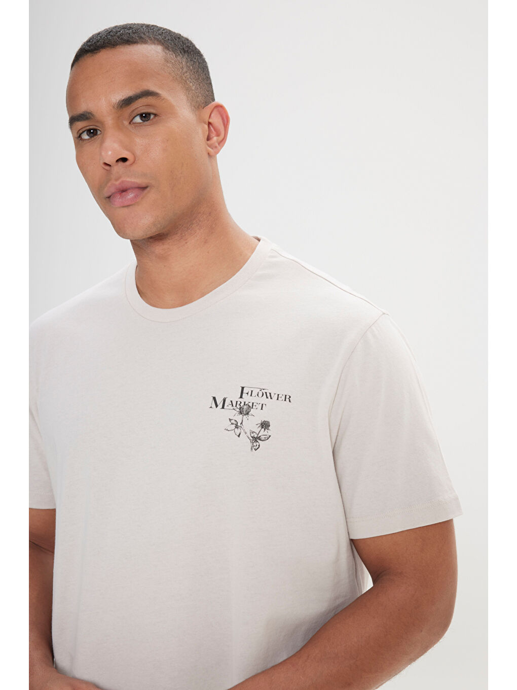 Bej Erkek Taş Comfort Fit Rahat Kesim %100 Pamuk Bisiklet Yaka Tişört-4