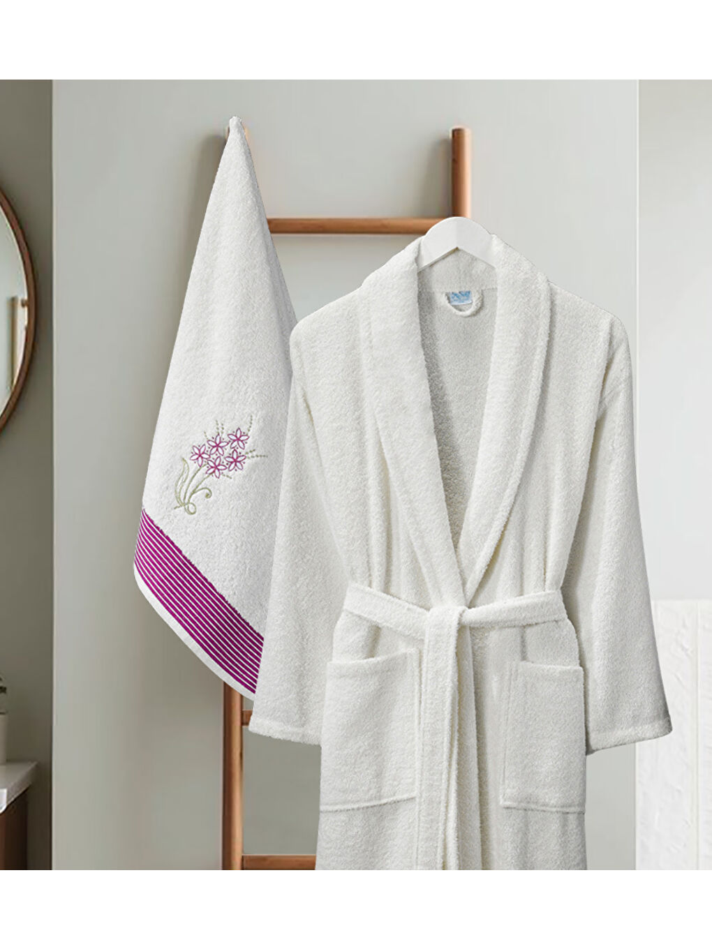 Ekru Bornoz - Nakışlı Havlu Seti Cora Bayan Krem L/XL+45x85cm-1