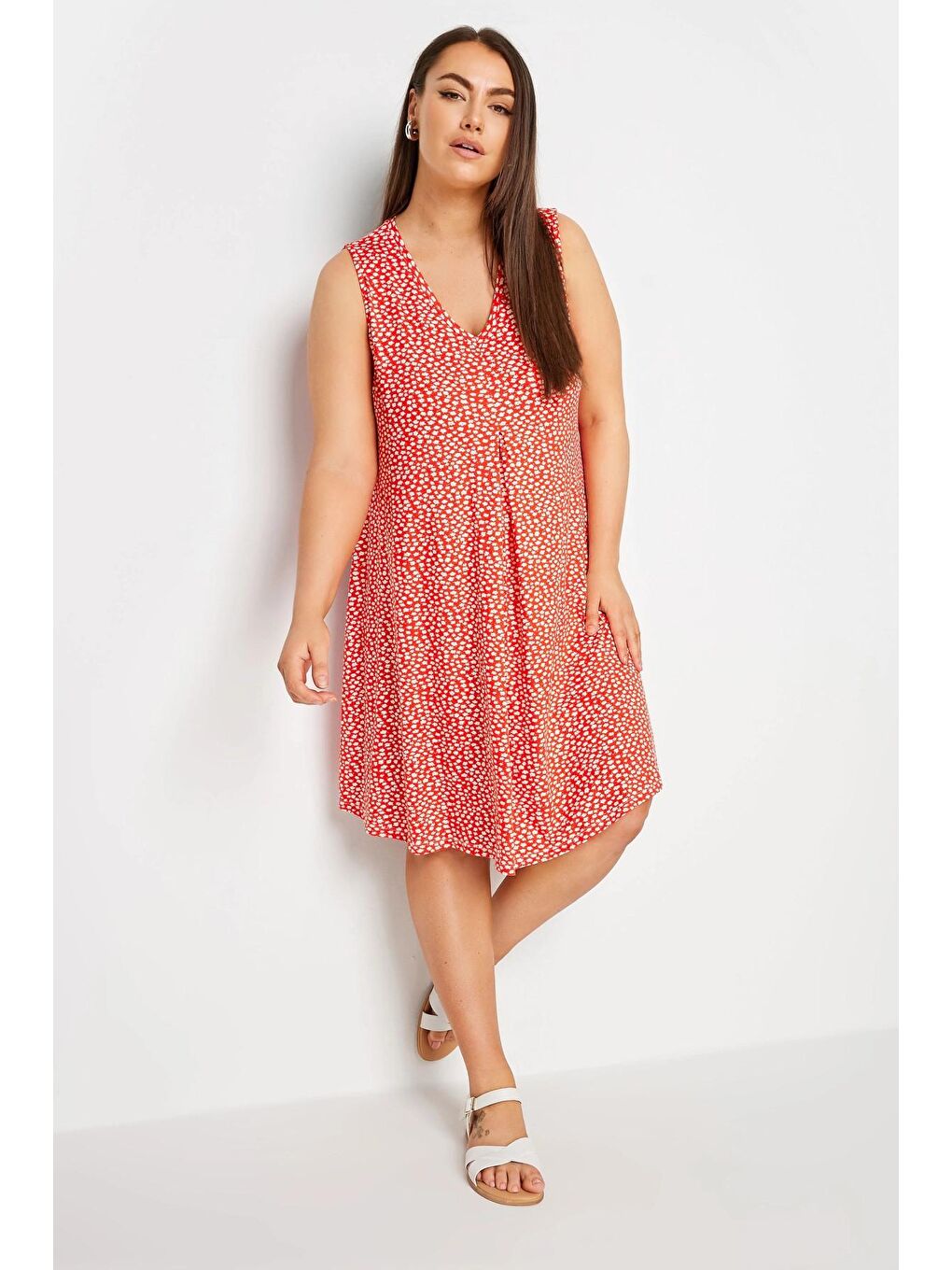 Kırmızı Büyük Beden V Yaka Sıfır Kol Desenli Kısa Elbise 303112