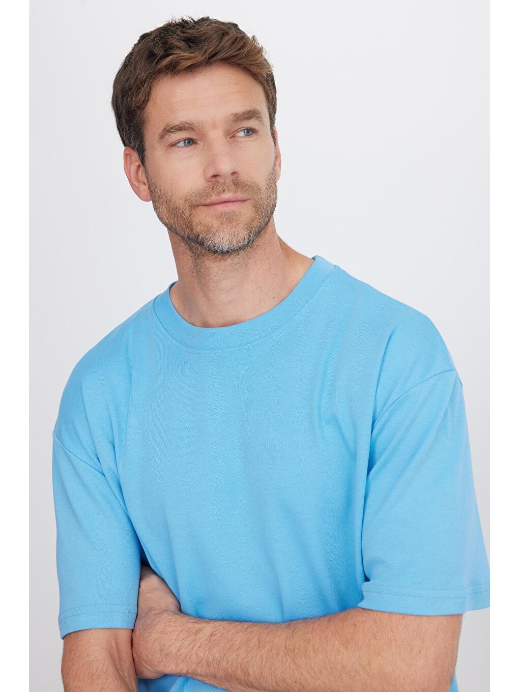 Unisex Oversize Geniş Kesim %100 Pamuk Yumuşak Dokulu Basic Bisiklet Yaka Mavi Tişört-1