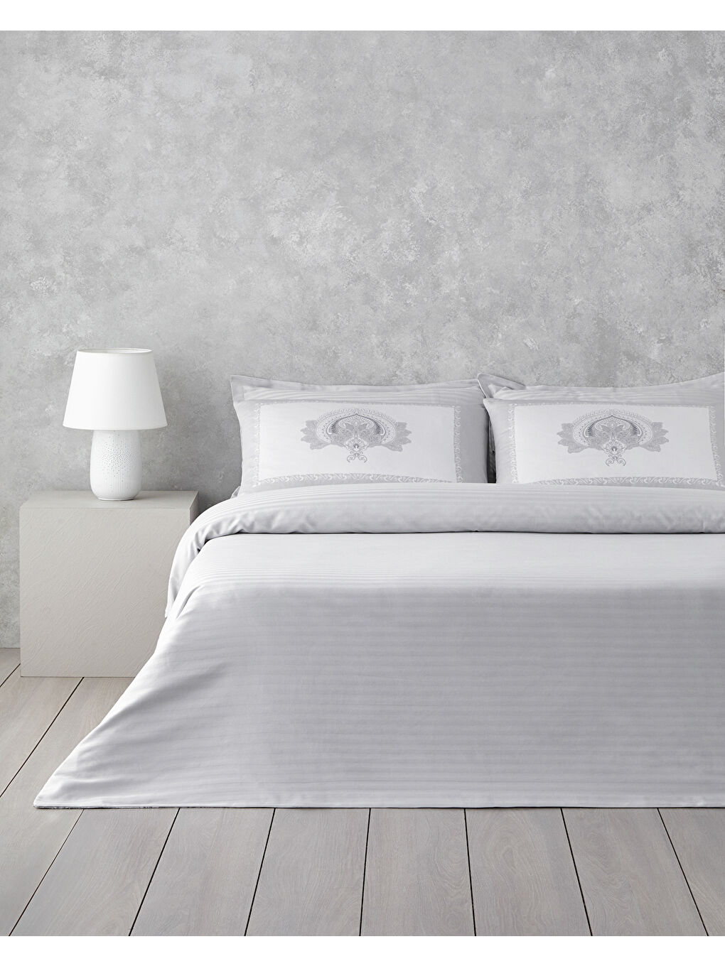 Gri Paisley Serenade Pamuk Saten Çift Kişilik Nevresim Takımı 200x220 cm Gümüş-1