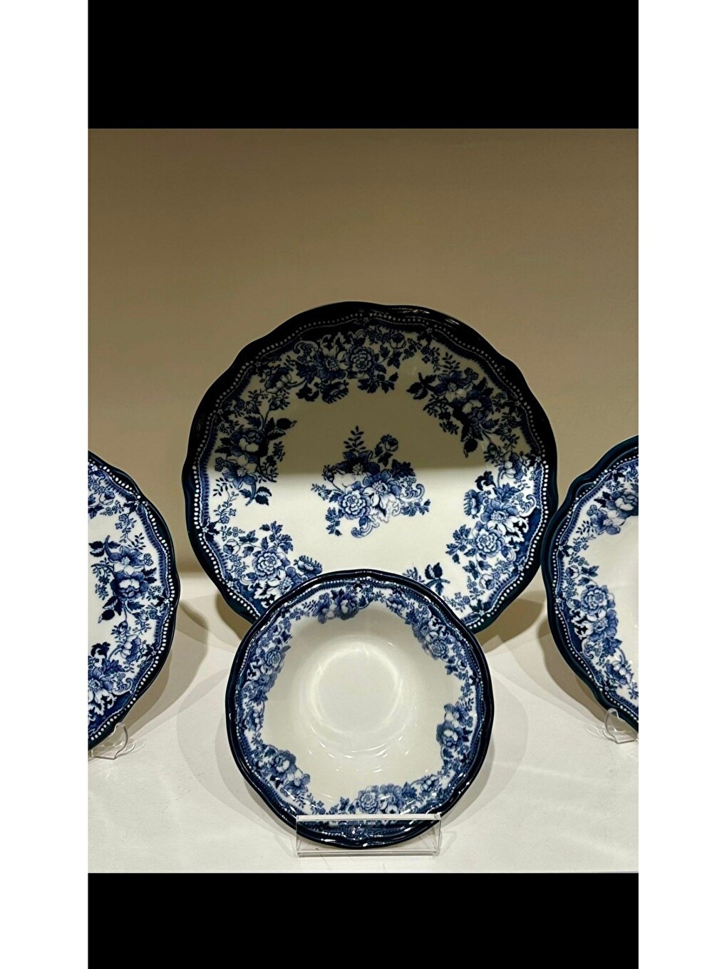 Beyaz Porselen Kadife Yemek Takımı Lacivert 6 Kişilik 24 Parça-4