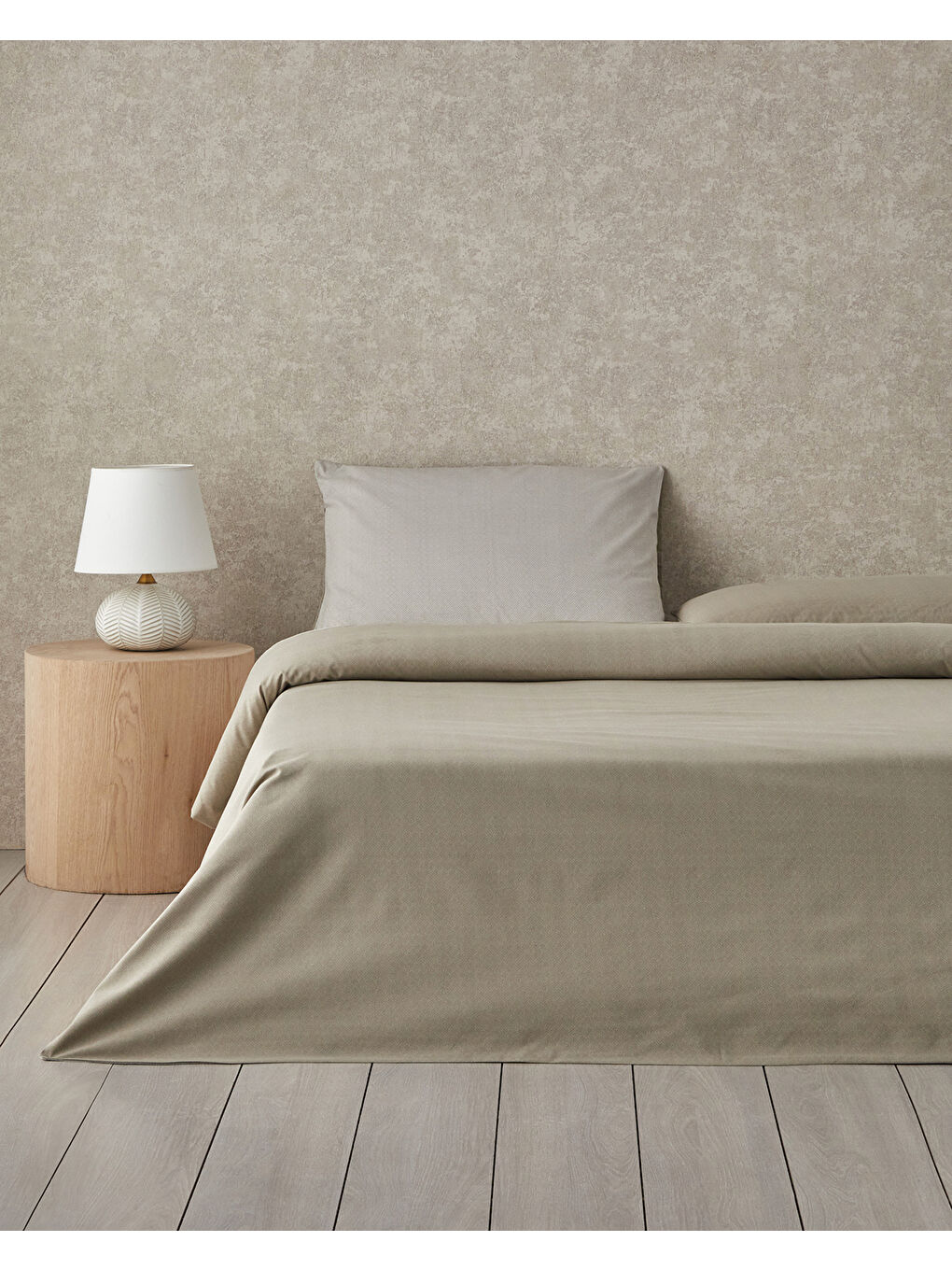 Flowing Stripes Kolay Ütülenir Tek Kişilik Nevresim Takımı 160x220 cm Bej-1