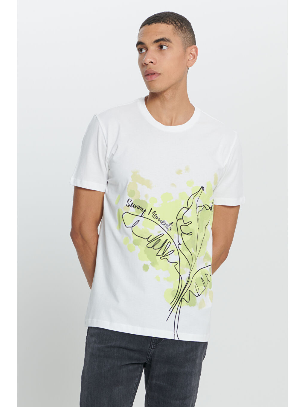 Erkek Beyaz Standart Normal Kesim %100 Pamuk Baskılı Bisiklet Yaka Tişört-2