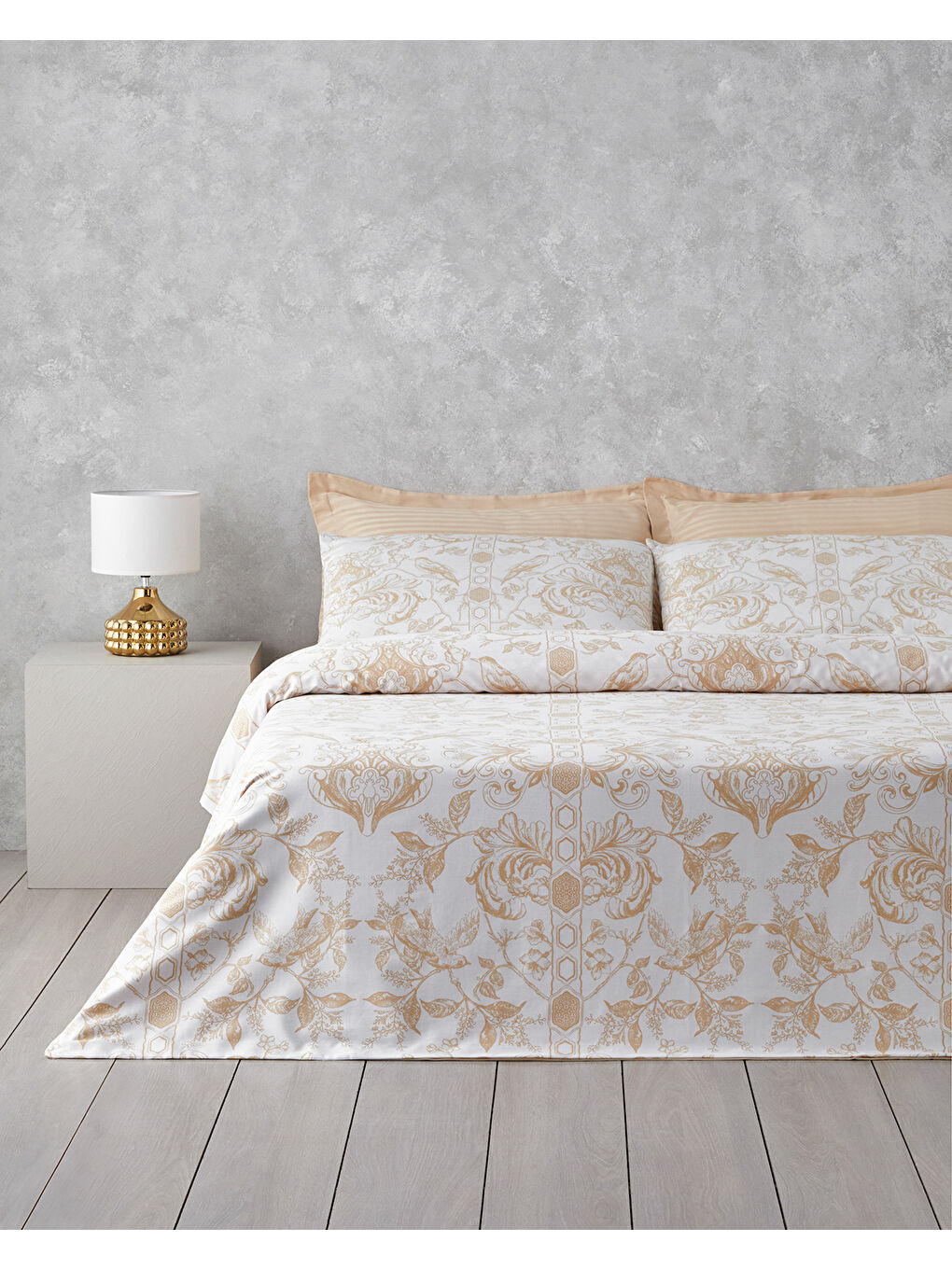 Sarı Dainty Bird Pamuk Saten Çift Kişilik Nevresim Takımı 200x220 cm Gold