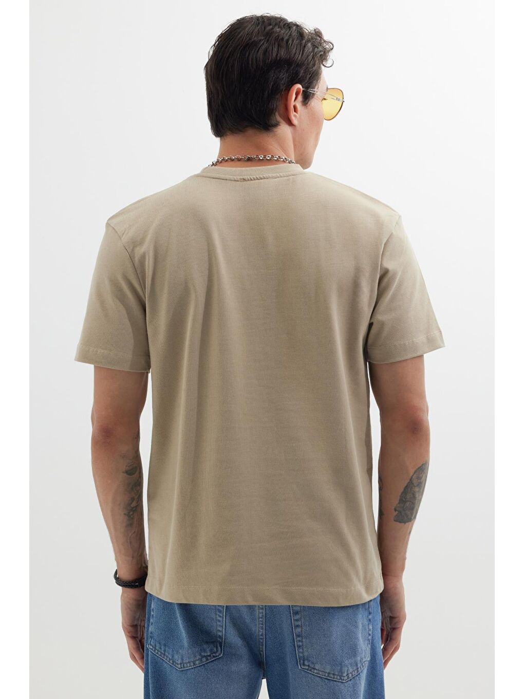 Erkek Regular Fit Klasik Kesim %100 Pamuk Bisiklet Yaka Bej Tişört-6