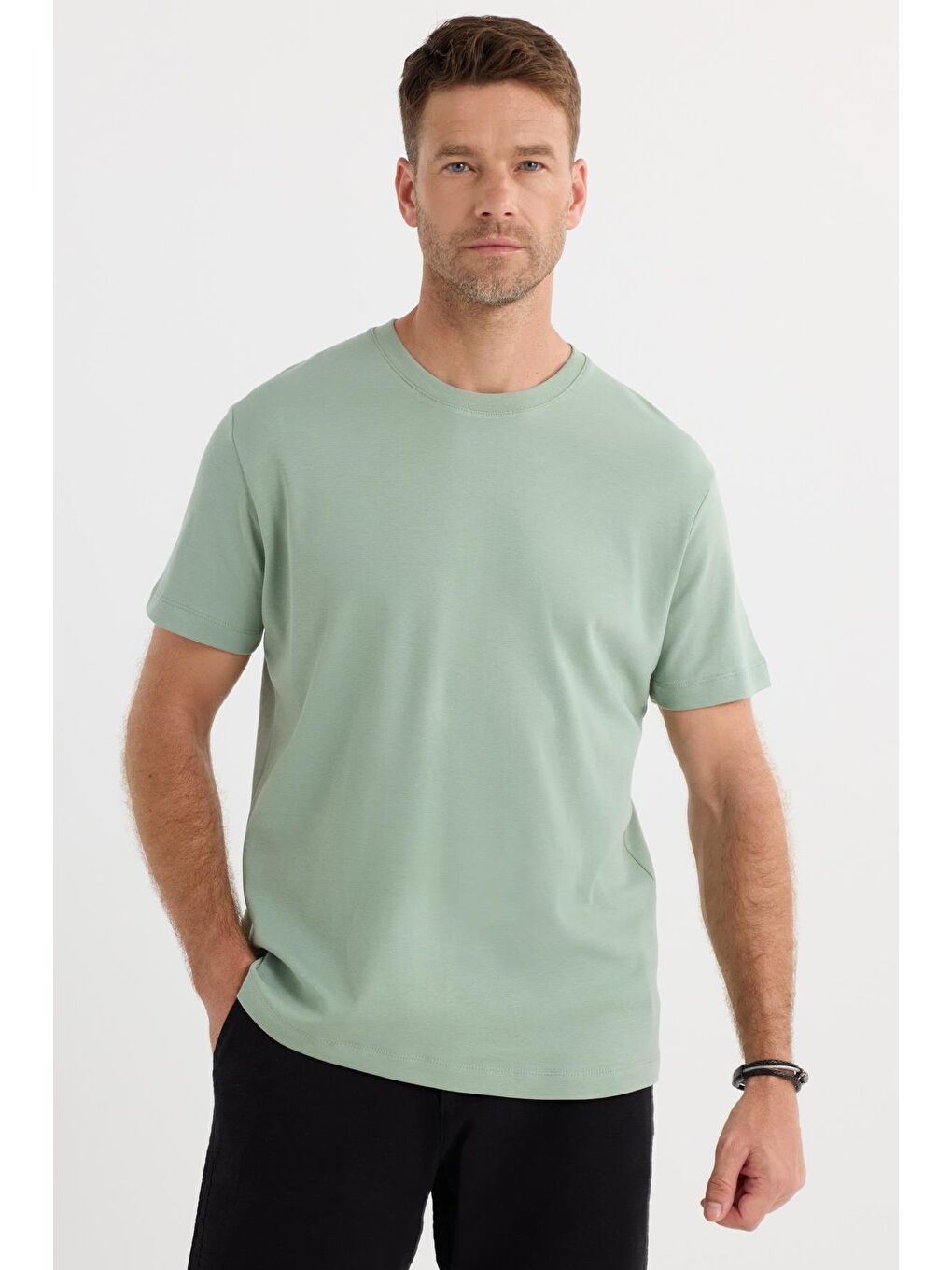 Unisex Relax Fit Rahat Kesim %100 Pamuk Yumuşak Dokulu Hafif Kalın Yeşil Bisiklet Yaka Tişört