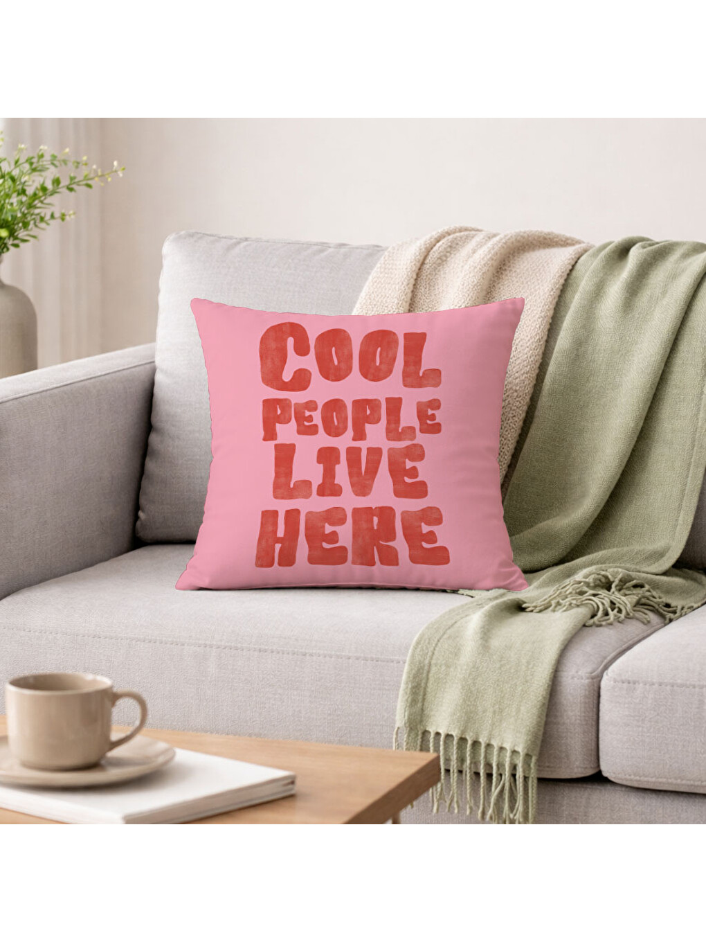 Mavi Dekoratif Kırlent Kılıfı 43x43 cm Cool People Live Here Yazılı Pembe Çift Taraf Baskılı TKB65552-5