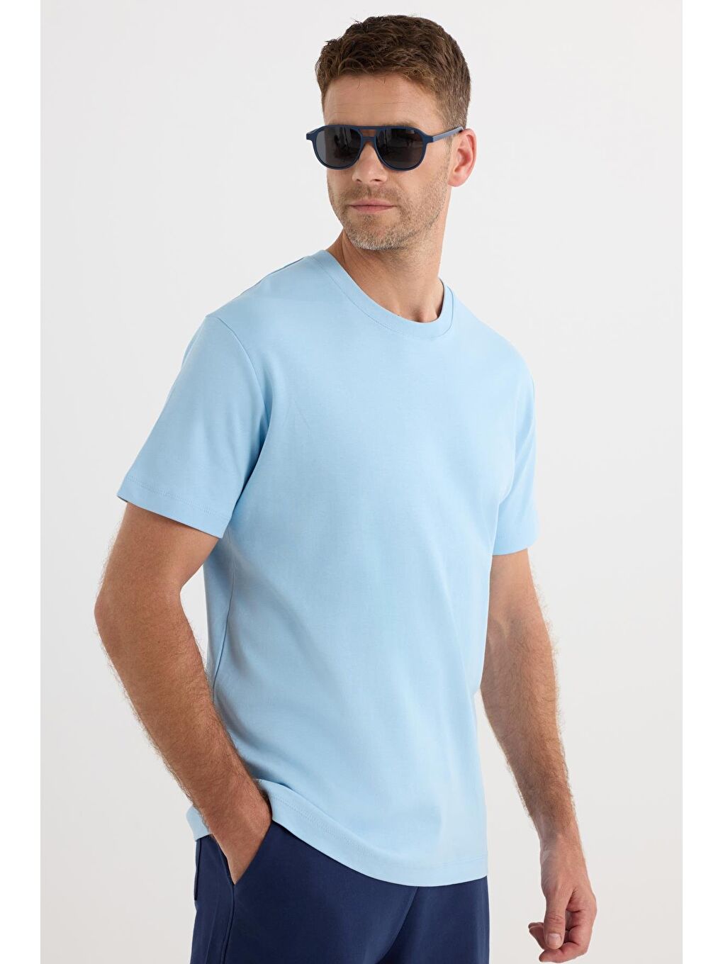 Unisex Relax Fit Rahat Kesim %100 Pamuk Yumuşak Dokulu Hafif Kalın Mavi Bisiklet Yaka Tişört