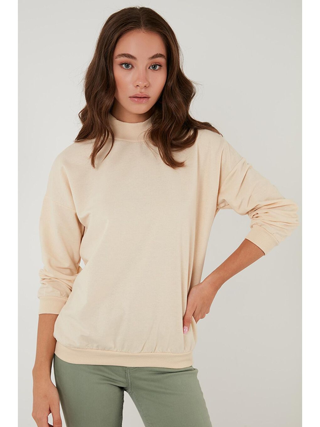 Bej Pamuklu Dik Yaka Basic Örme Kadın Sweat 5863323-2