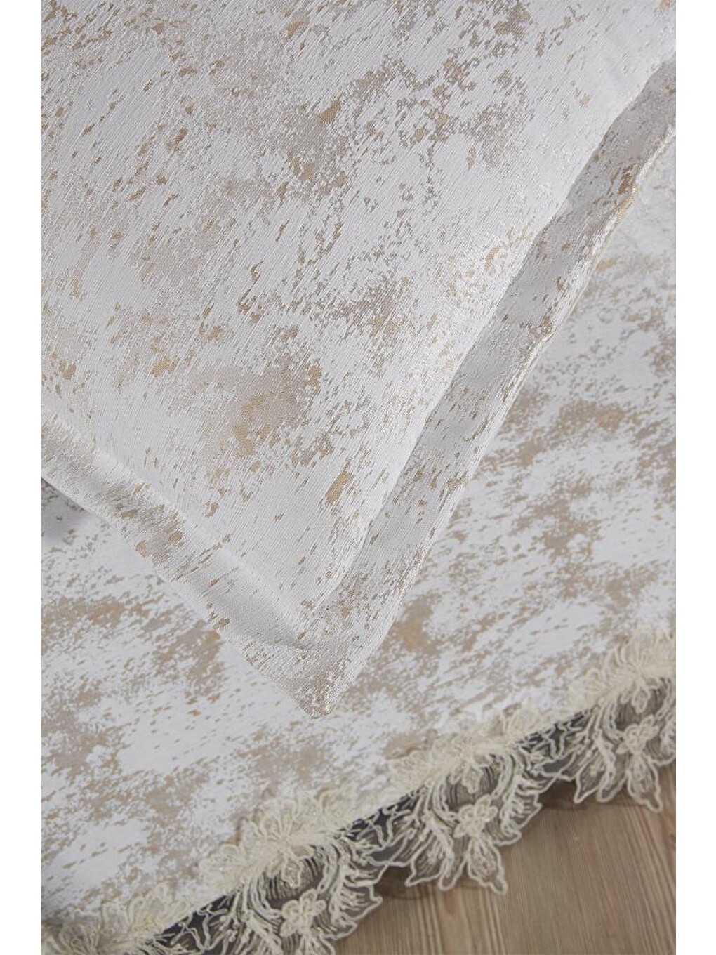 Karışık Fransız Dantelli Valoria Çift Kişilik Yatak Örtüsü 230x250 cm-5