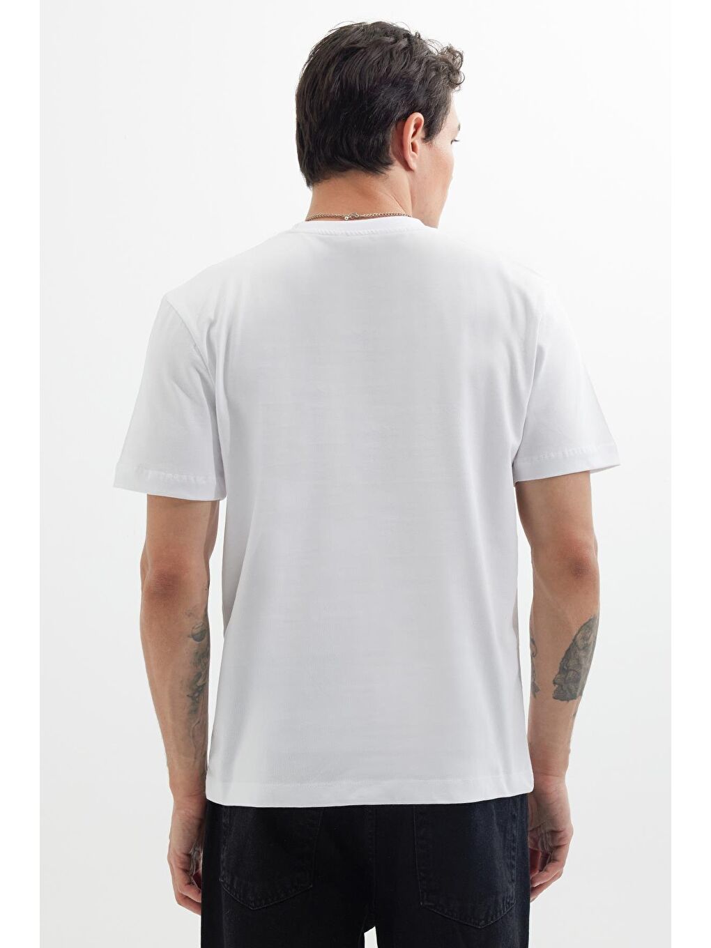 Erkek Regular Fit Klasik Kesim %100 Pamuk Bisiklet Yaka Beyaz Tişört-6