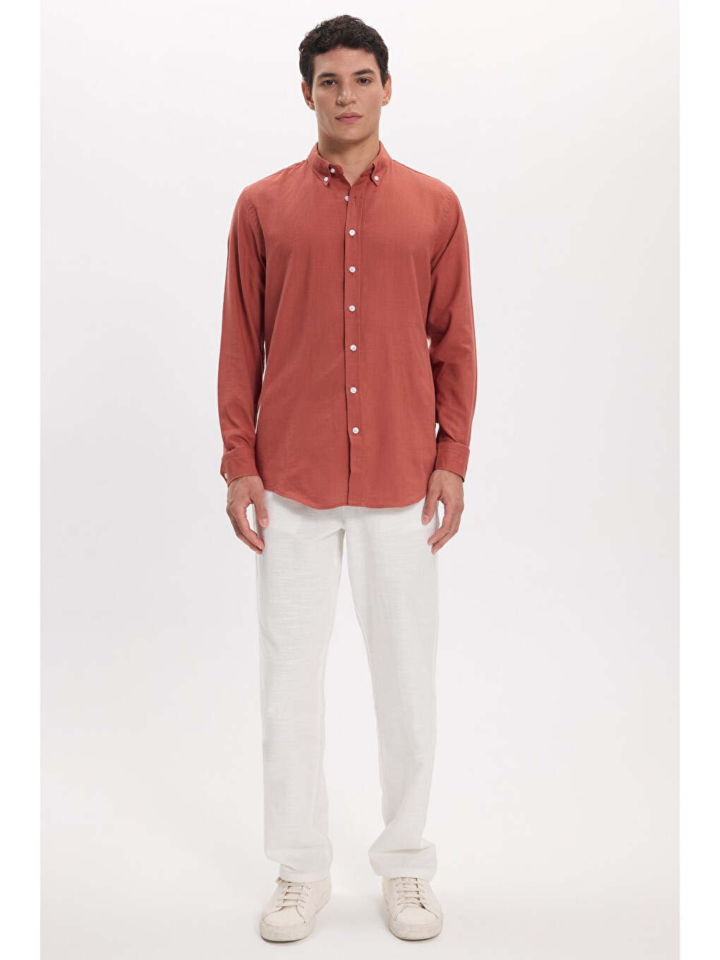 Erkek Slim Fit Dar Kesim %100 Pamuk Düğmeli Yaka Flam Keten Turuncu Gömlek-1