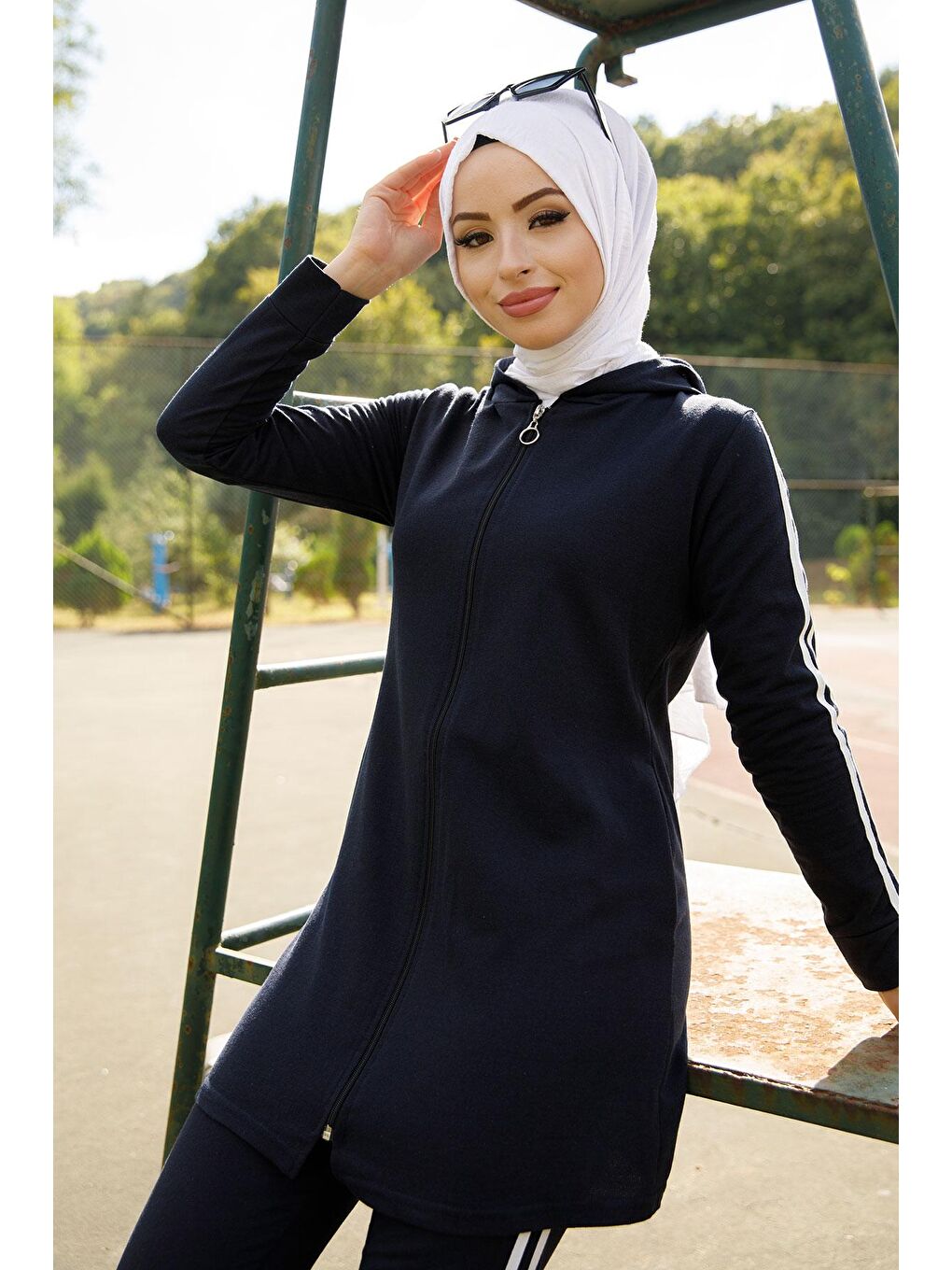 Kapüşonlu Yaka Kadın Lacivert Tunık Pantolon - 4126-3