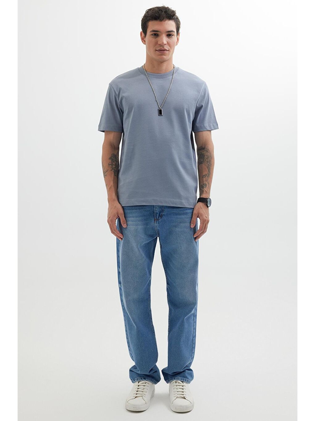 Erkek Regular Fit Klasik Kesim %100 Pamuk Bisiklet Yaka Gri Tişört-4